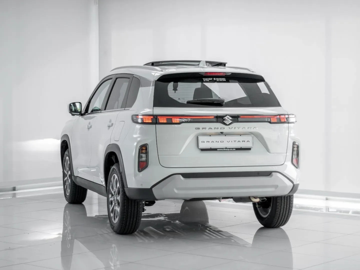 2026 Suzuki Grand Vitara GLX AT - Image 6