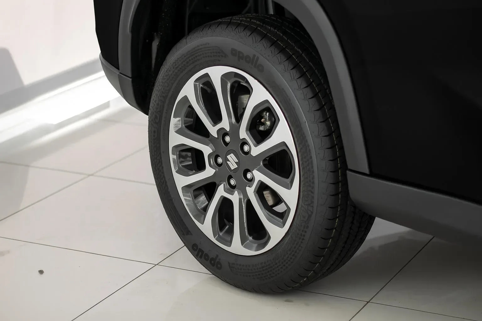 2026 Suzuki Grand Vitara GLX AT - Image 5