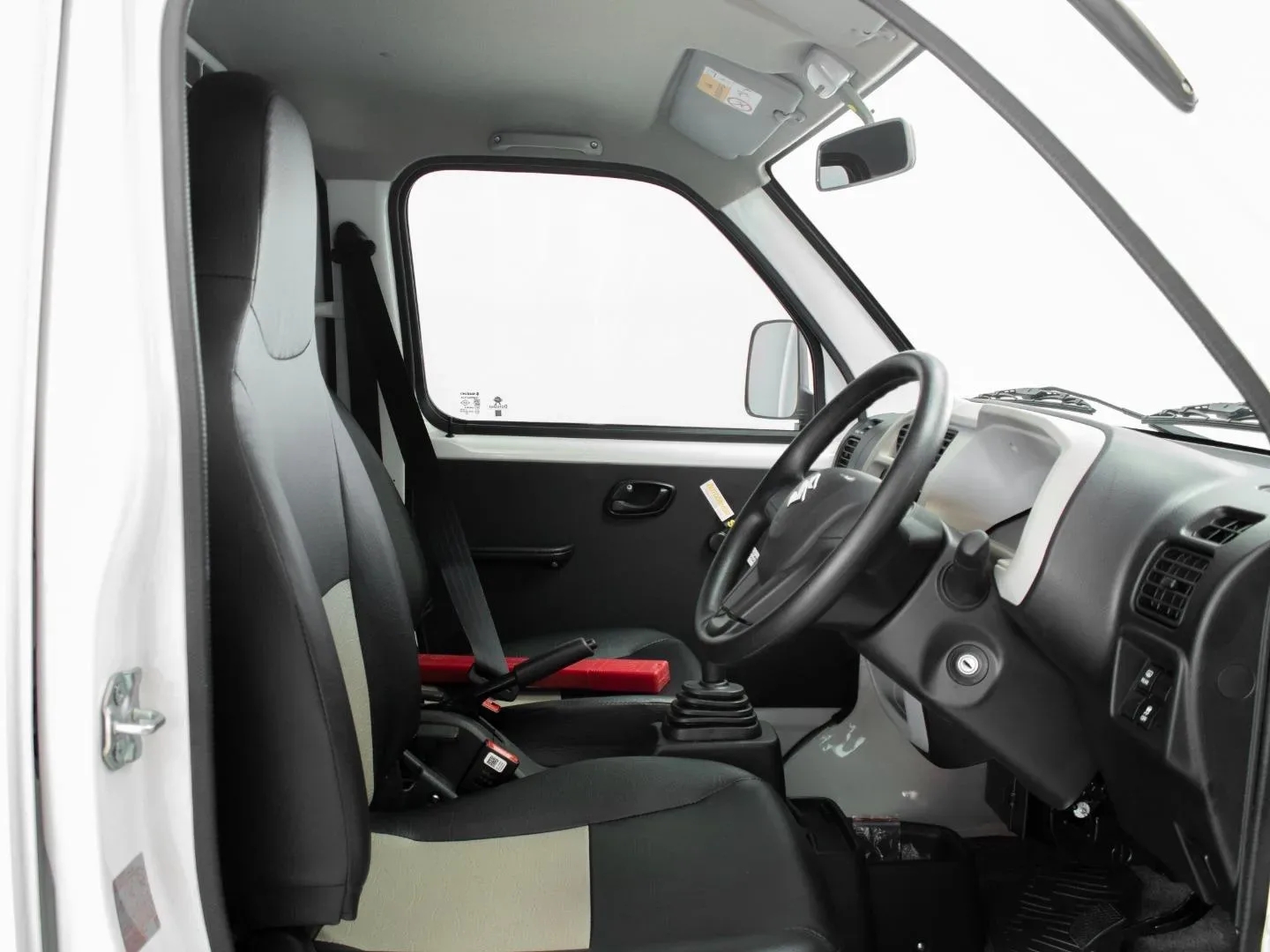 2026 Suzuki Eeco Panel Van - Image 8