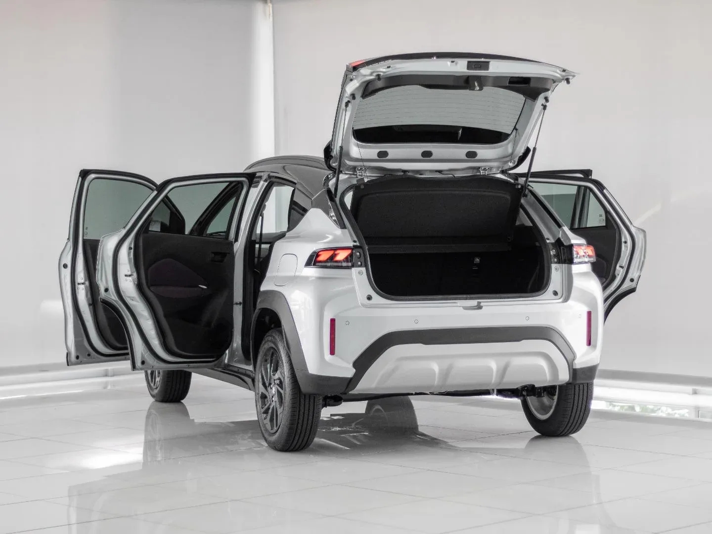 2026 Suzuki Fronx GL MT - Image 9