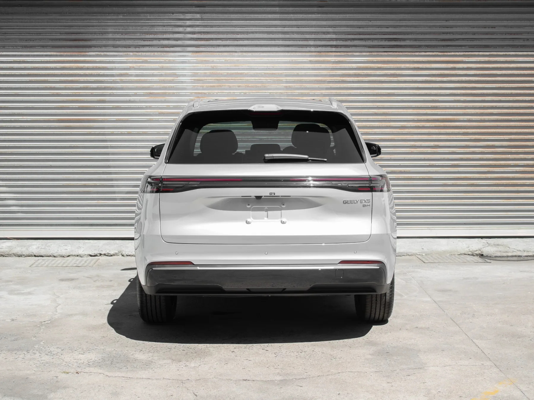 2026 Geely EM5 EM-i Apex - Image 5