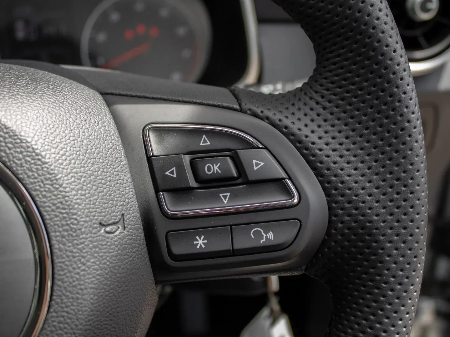 2026 MG ZS Luxury AT - Image 15