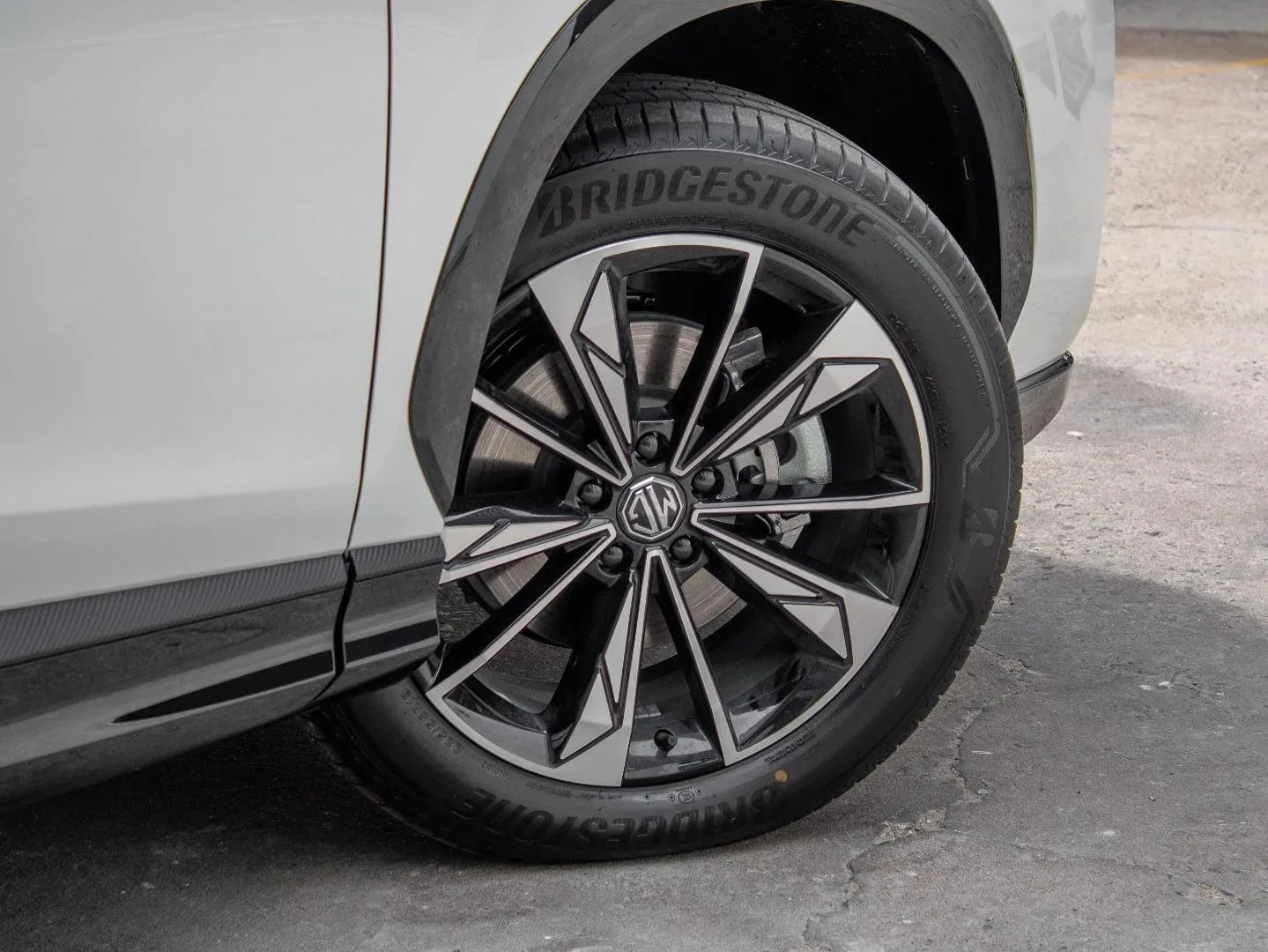 2026 MG HS 1.5 Luxury - Image 10