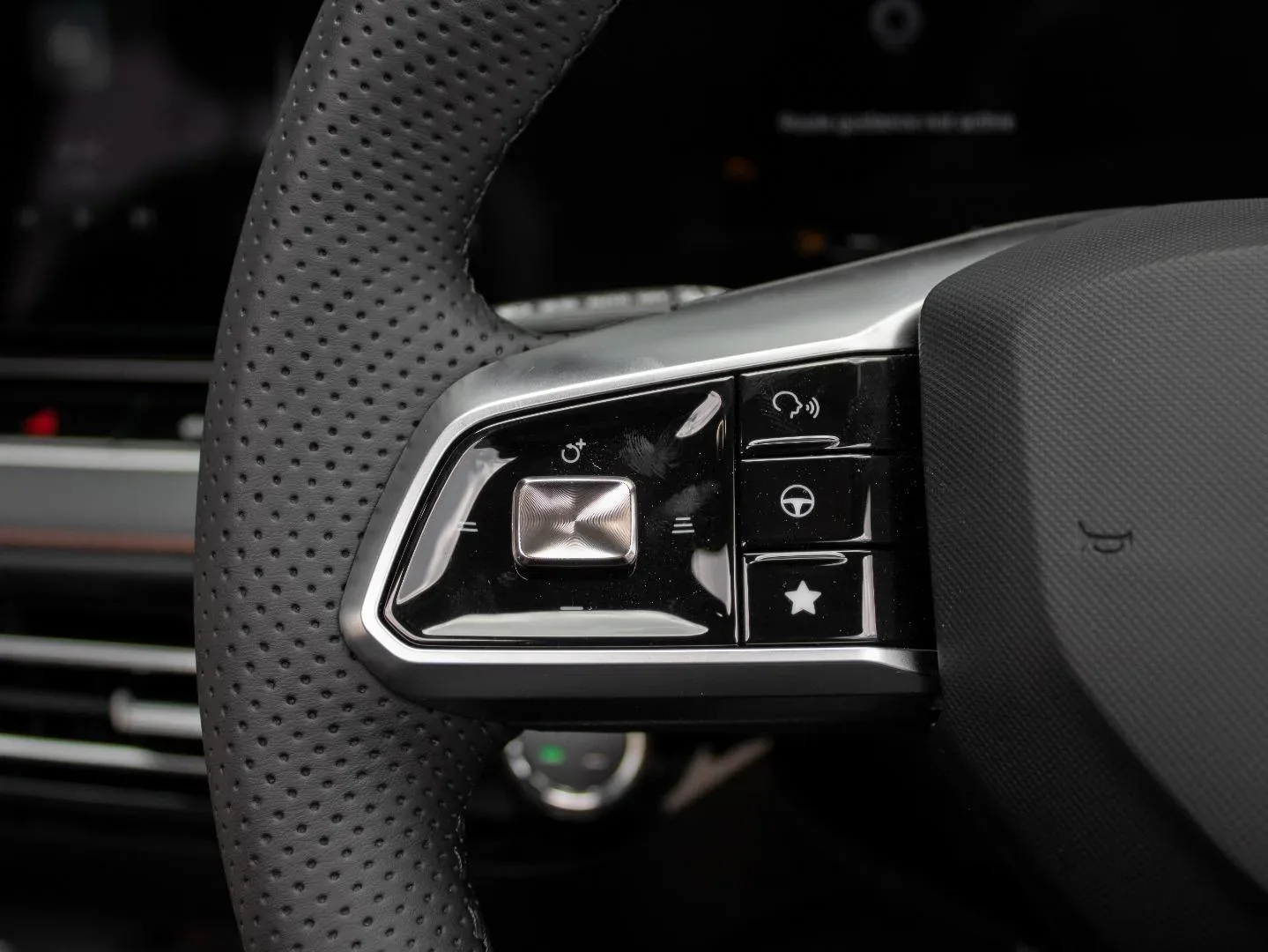 2026 MG HS 2.0 Comfort - Image 8