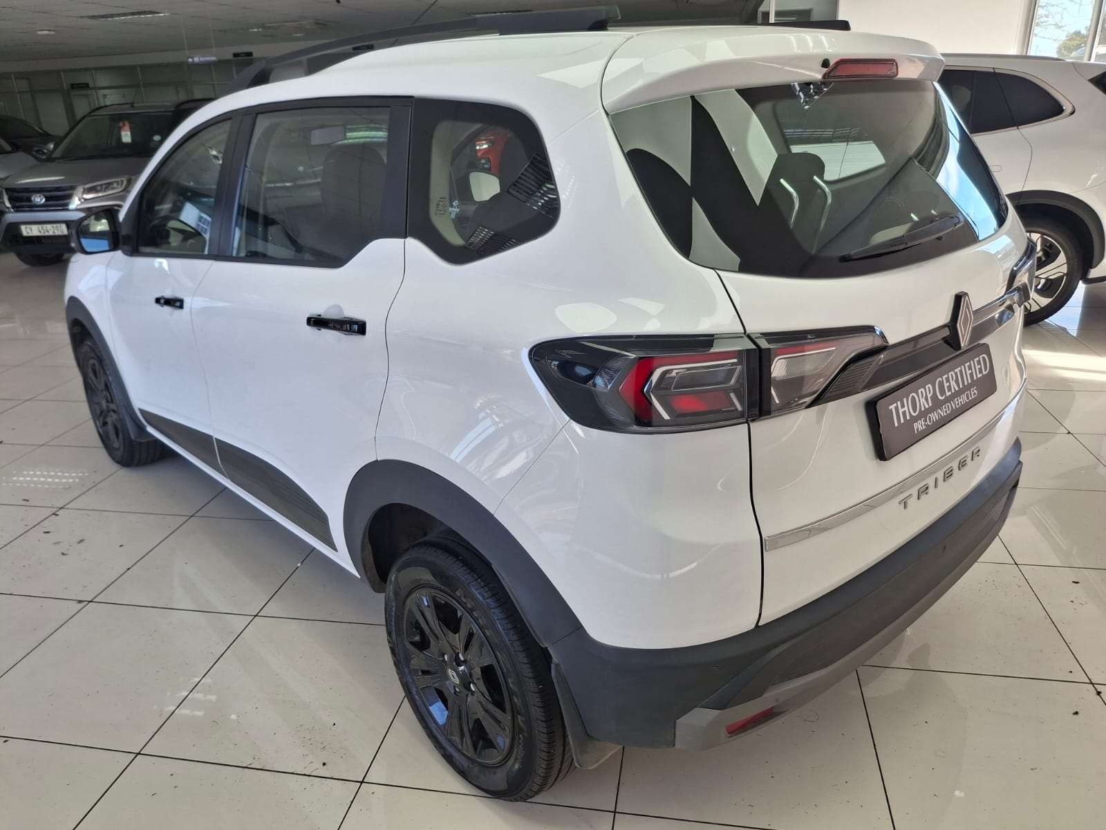 2026 Renault Triber 1.0 - Image 8