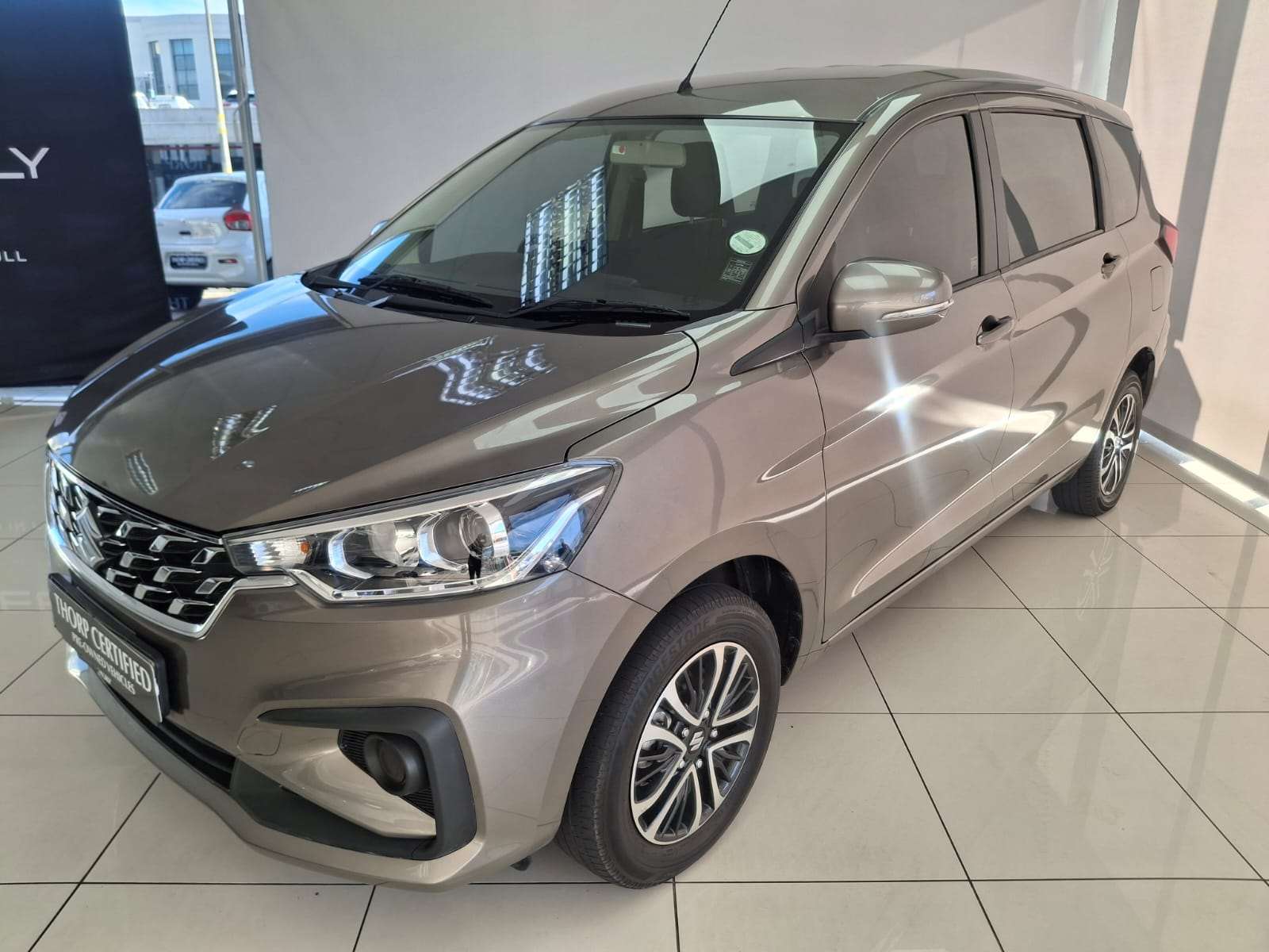 2025 Suzuki Ertiga 1.5 GL MT - Image 4