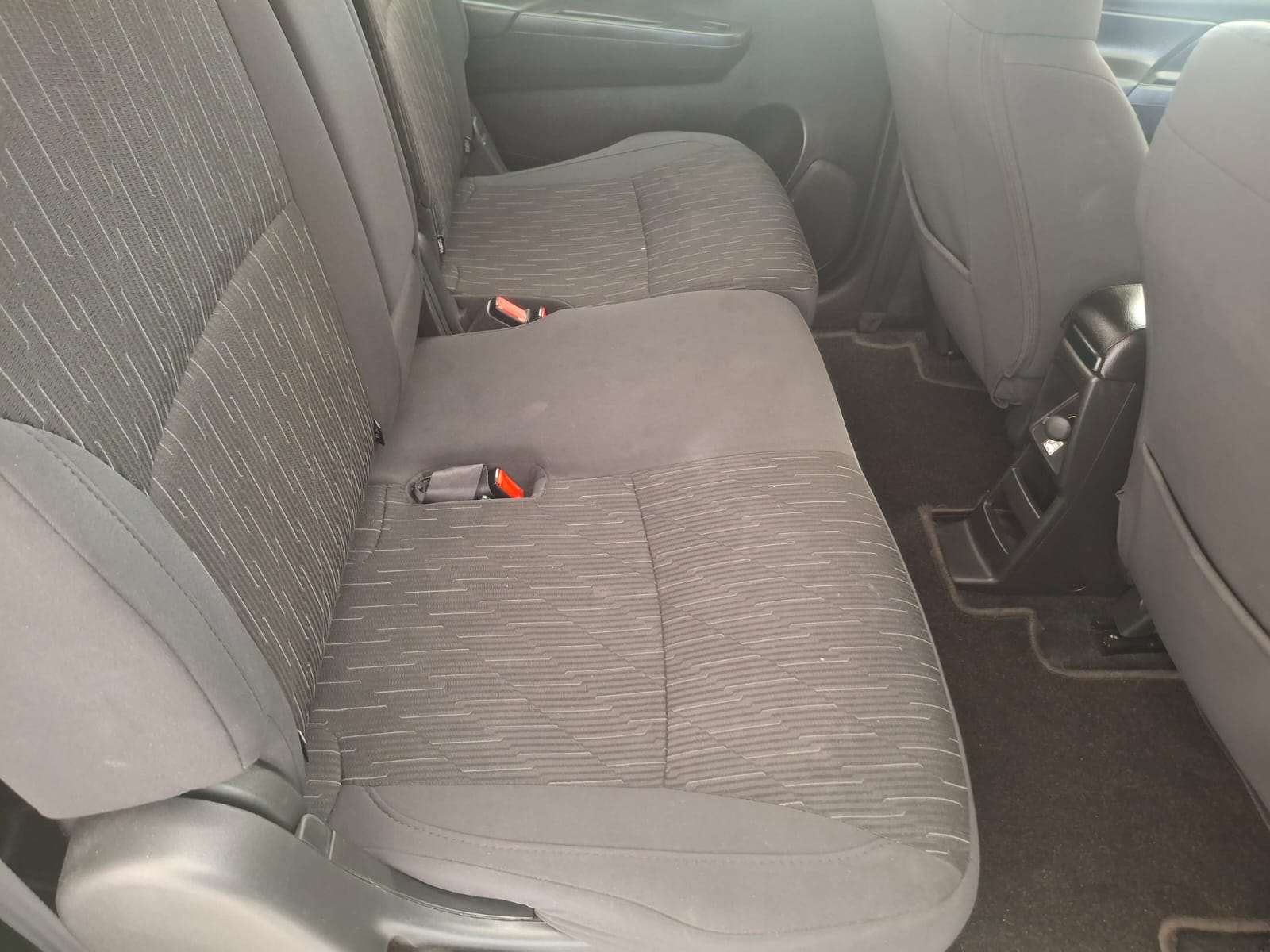 2025 Suzuki Ertiga 1.5 GL MT - Image 12