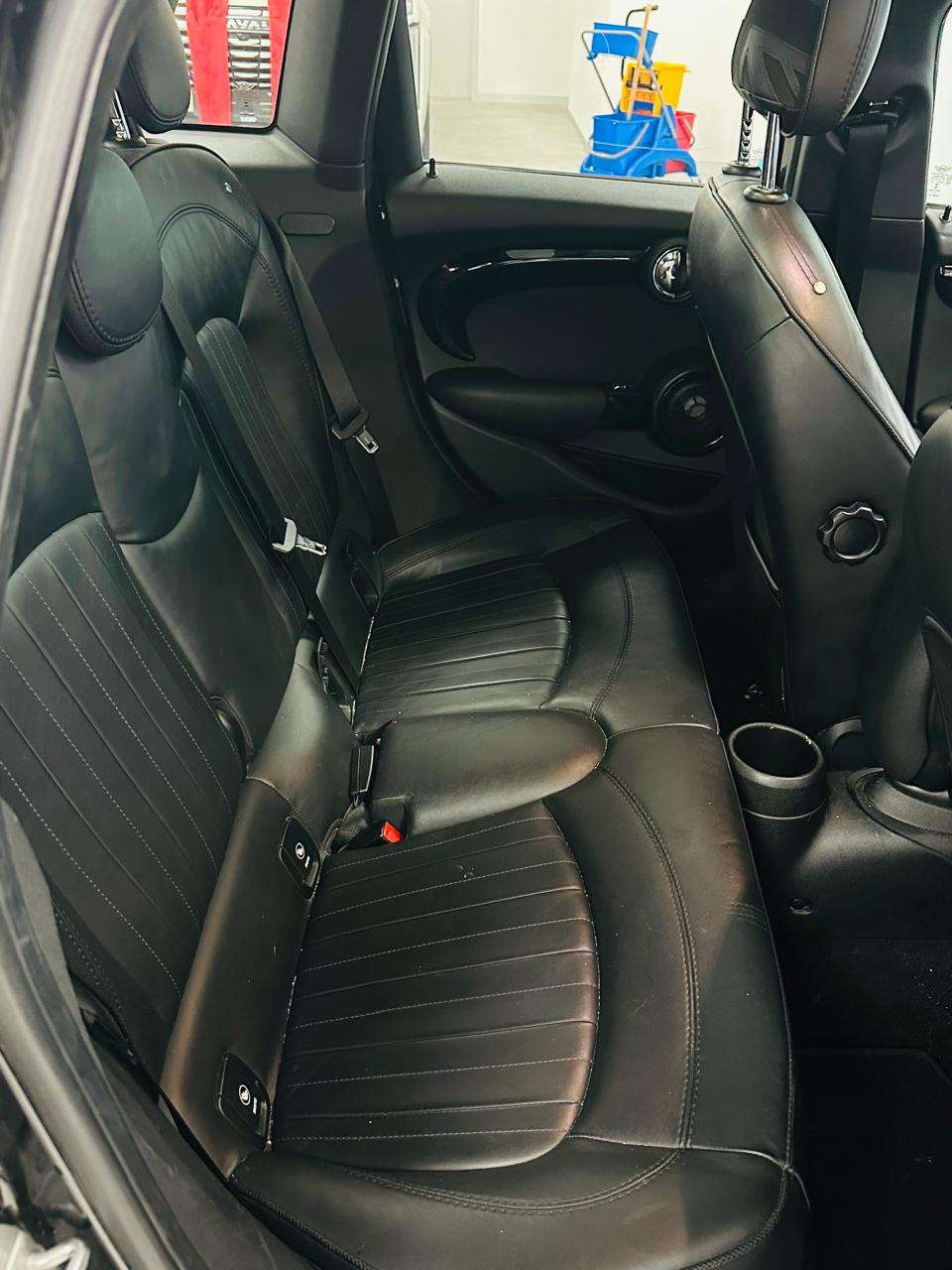 2018 Mini Cooper 5DR S (XS72) - Image 10
