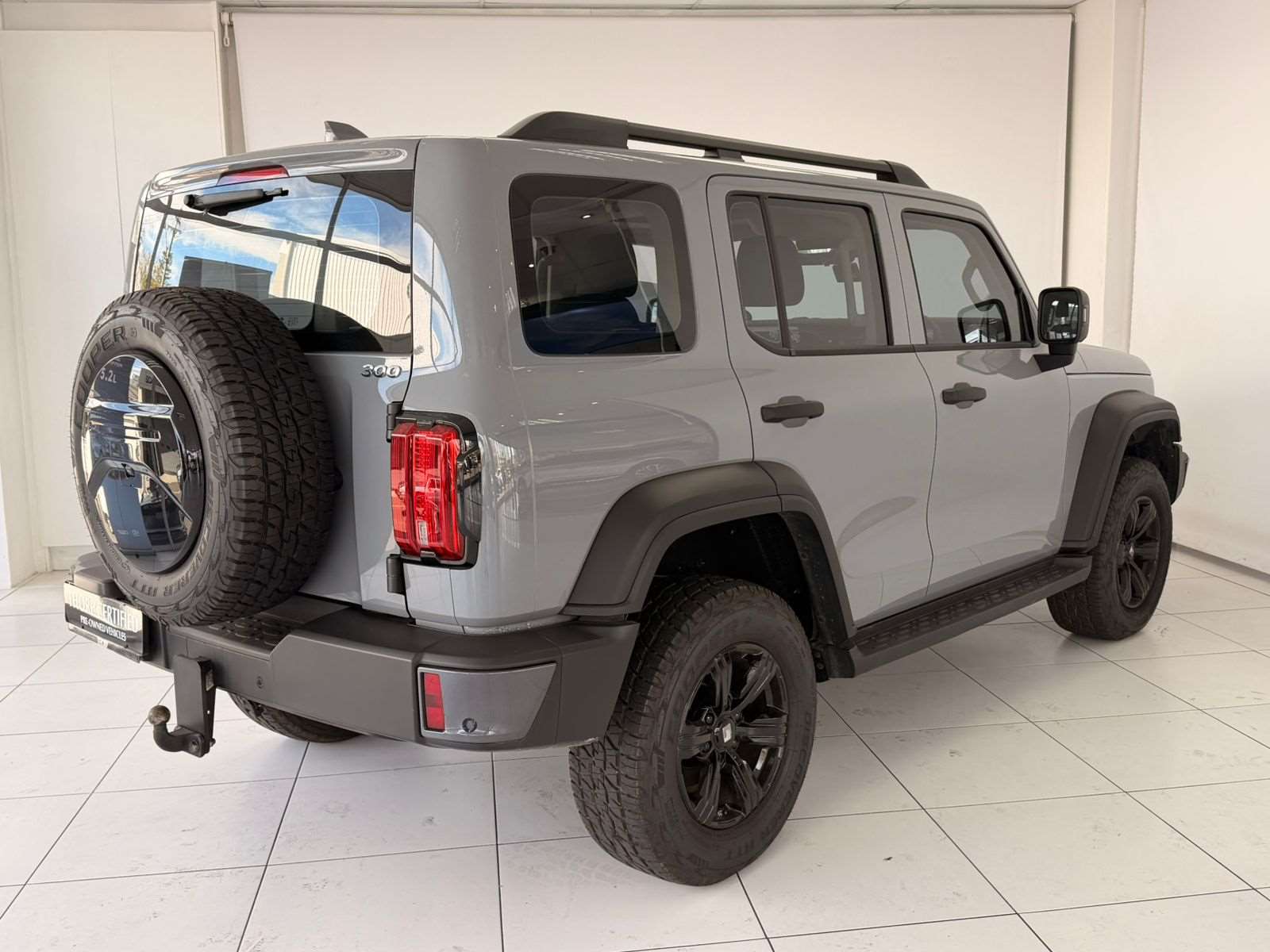 2026 GWM Tank 300 2.4TD S-LUXURY 4X4 AT - Image 4
