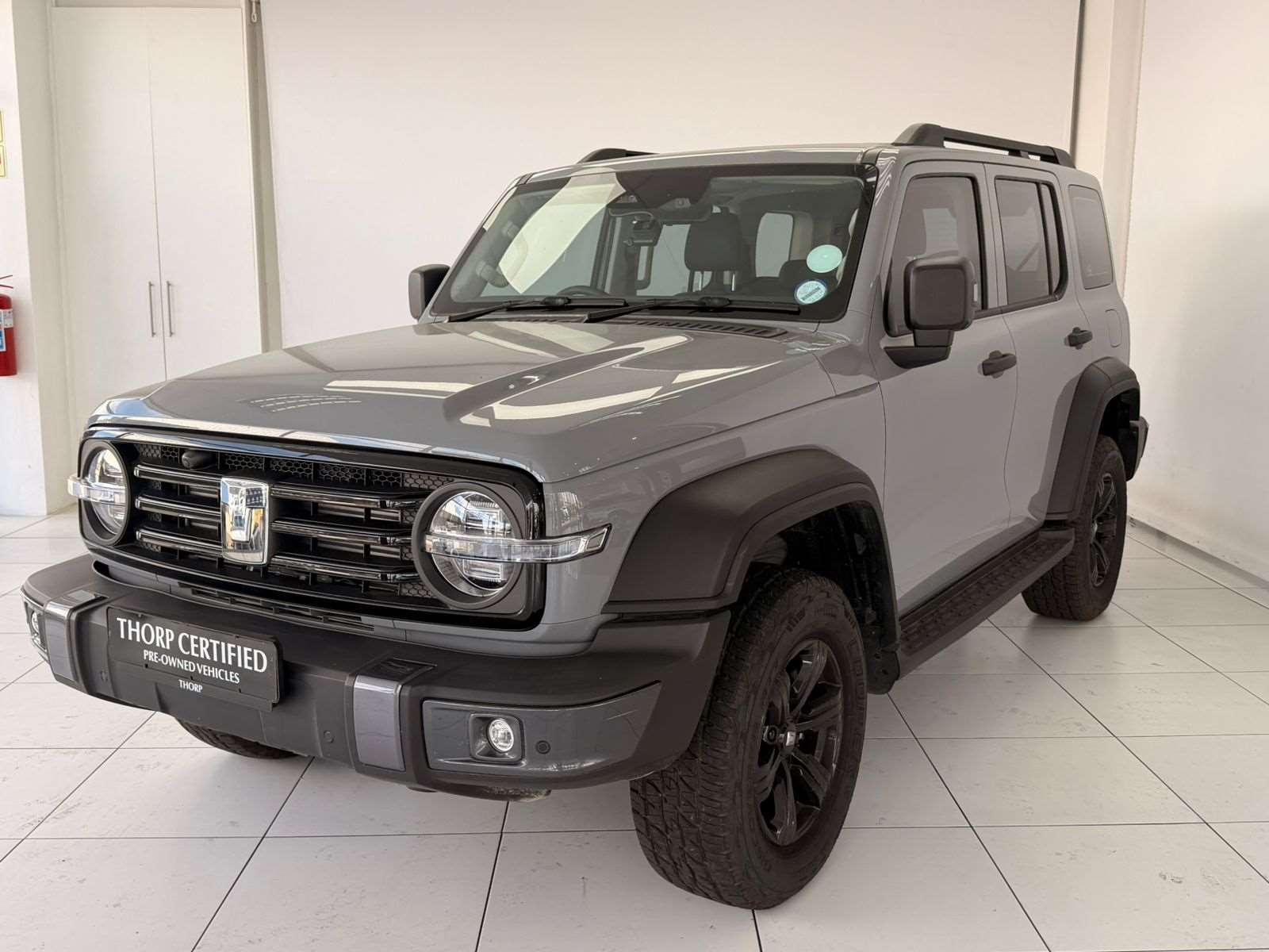2026 GWM Tank 300 2.4TD S-LUXURY 4X4 AT - Image 3