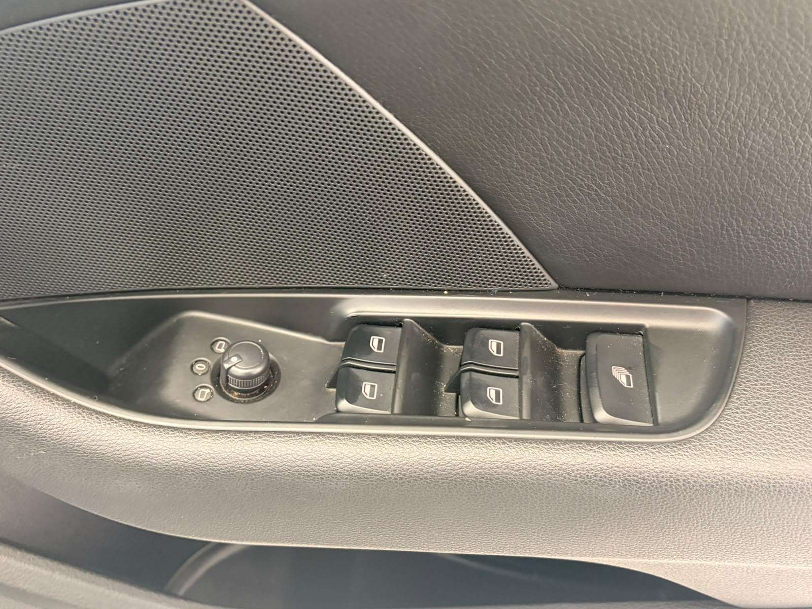 2016 Audi A3 2004 - ON A3 1.8T FSI SE STRONIC CABRIOLET - Image 13