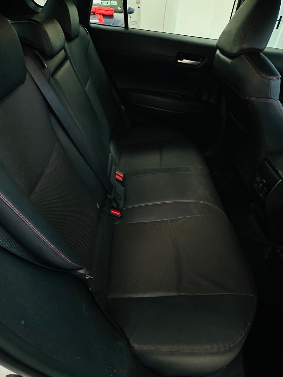 2024 Toyota Corolla Cross 1.8 GR-S - Image 10