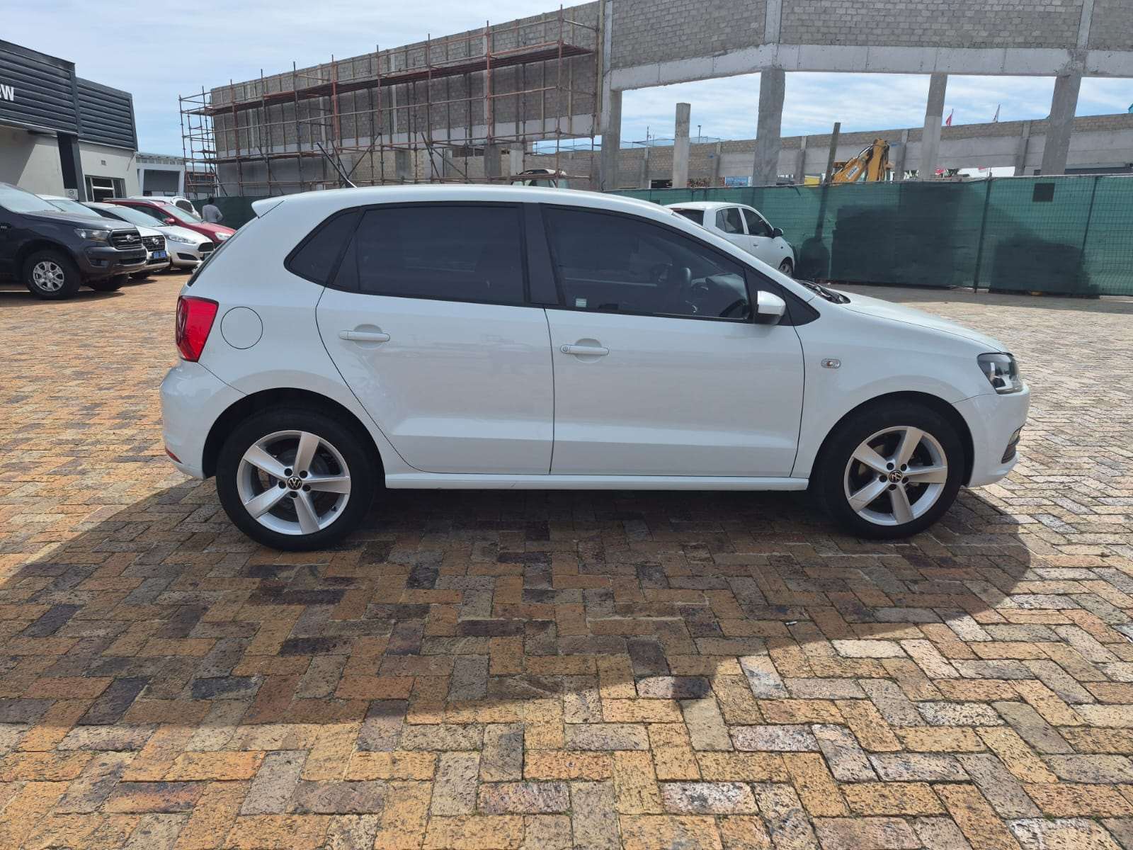 2024 Volkswagen POLO VIVO POLO VIVO 1.6 COMFORTLINE TIP (5DR) - Image 5
