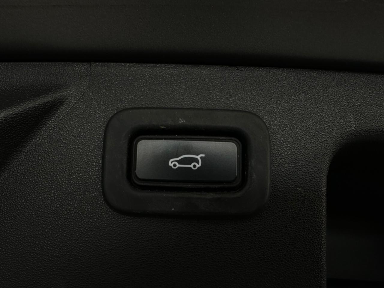 2021 Land Rover DISCOVERY 3 / 4 DISCOVERY 2.0D SE - Image 16