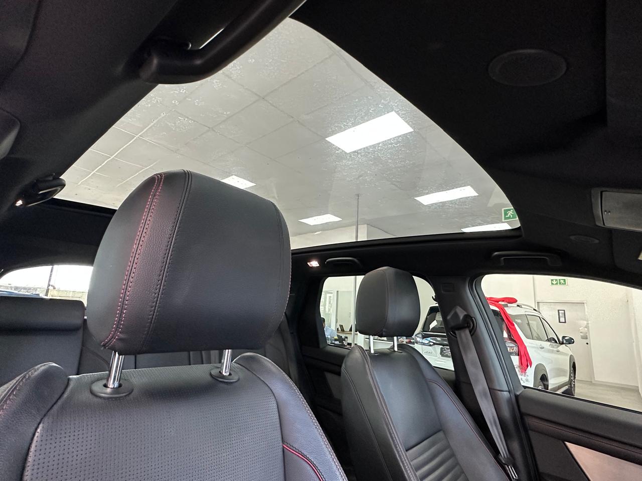 2021 Land Rover DISCOVERY 3 / 4 DISCOVERY 2.0D SE - Image 12