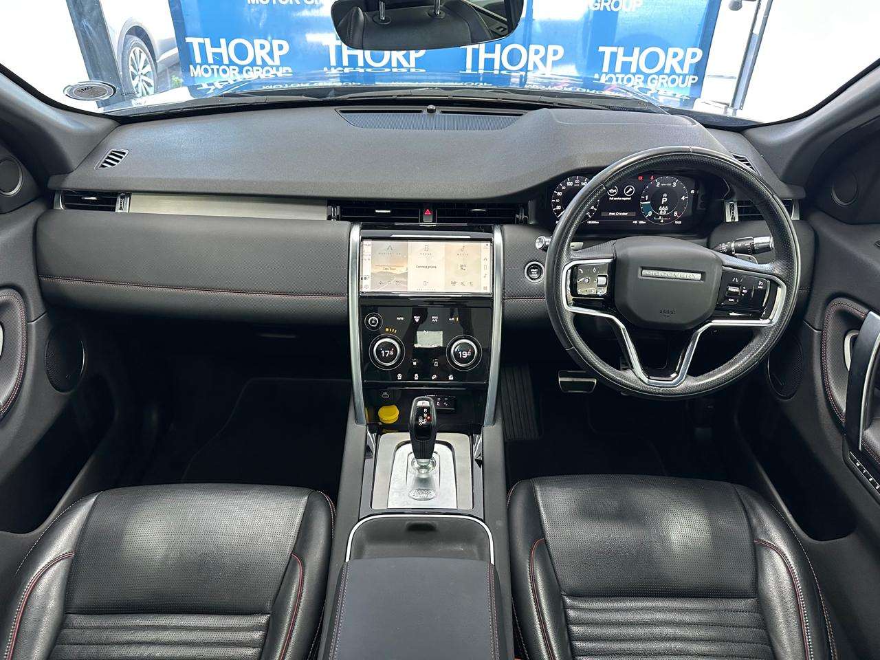 2021 Land Rover DISCOVERY 3 / 4 DISCOVERY 2.0D SE - Image 9