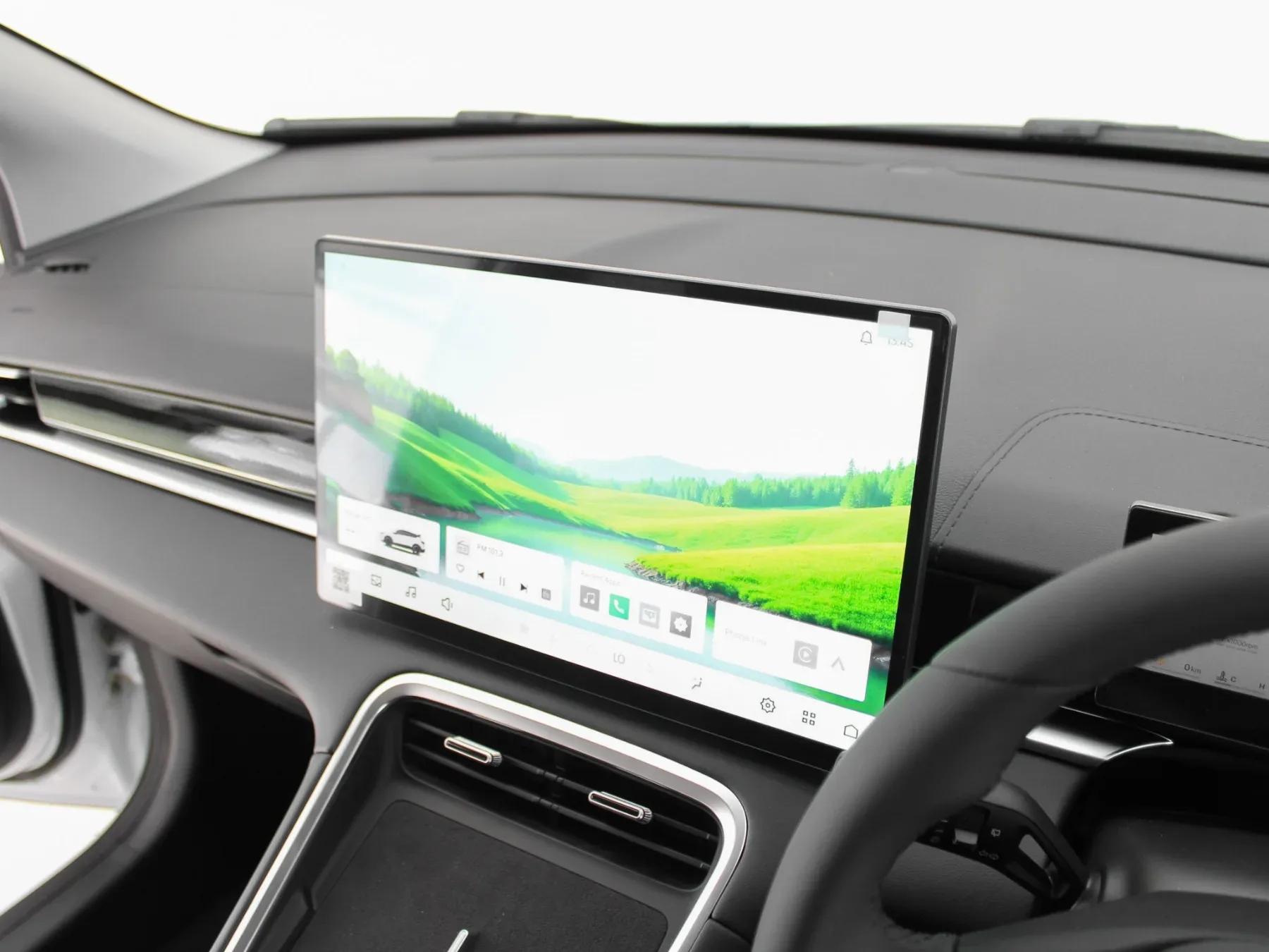 2026 Geely Coolray Vertex - Image 11