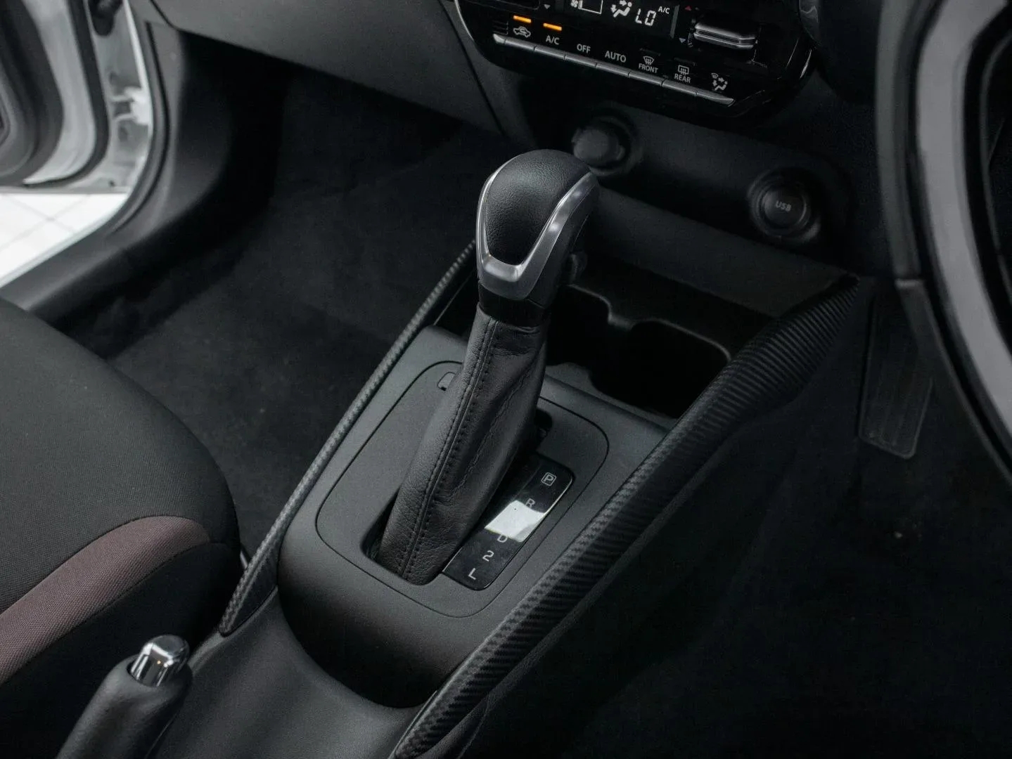 2026 Suzuki Fronx GL AT - Image 15