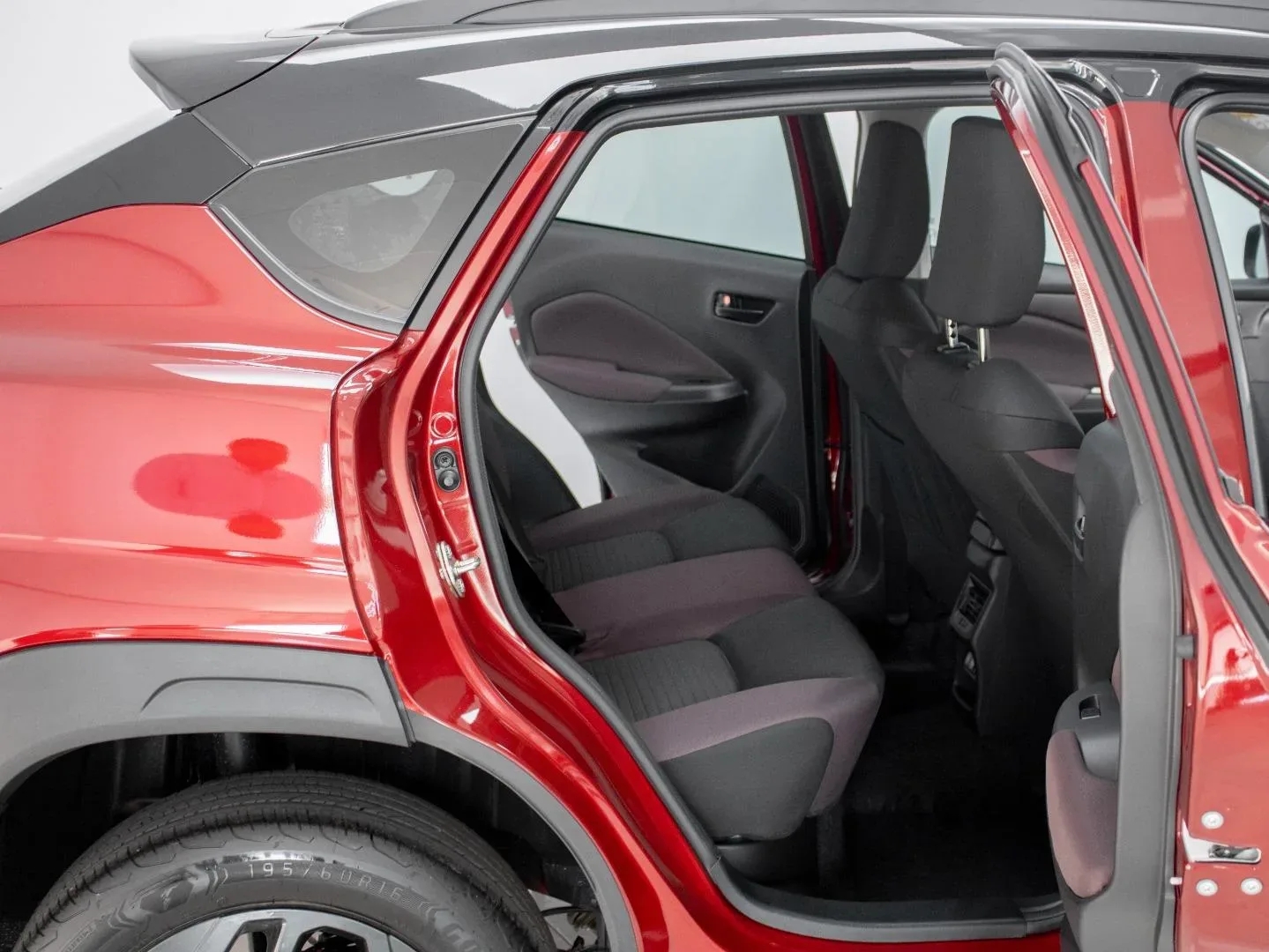 2026 Suzuki Fronx GL AT - Image 19