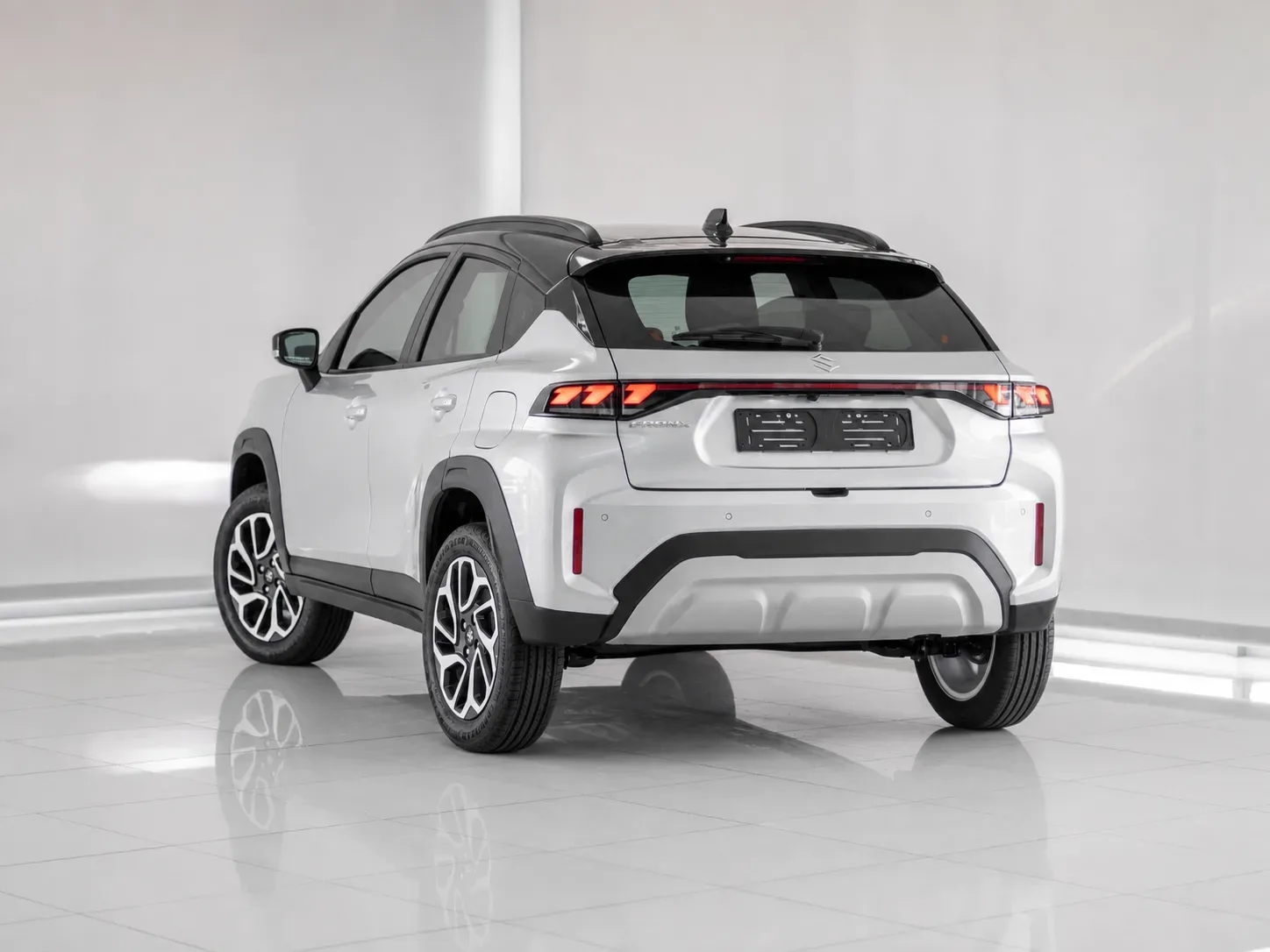 2026 Suzuki Fronx GLX AT - Image 8