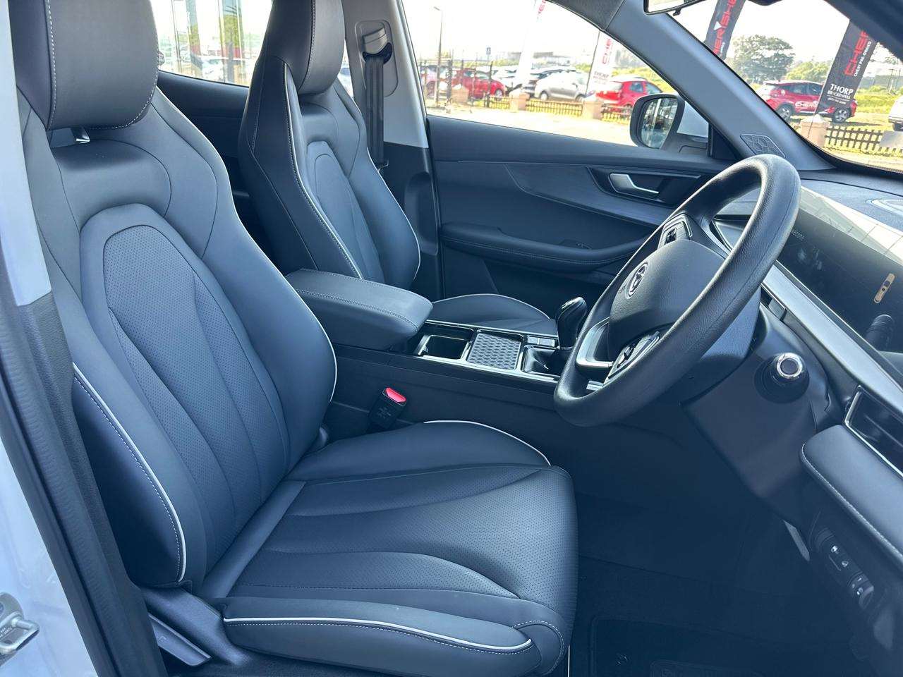 2026 Chery Tiggo Cross LIT MT - Image 11