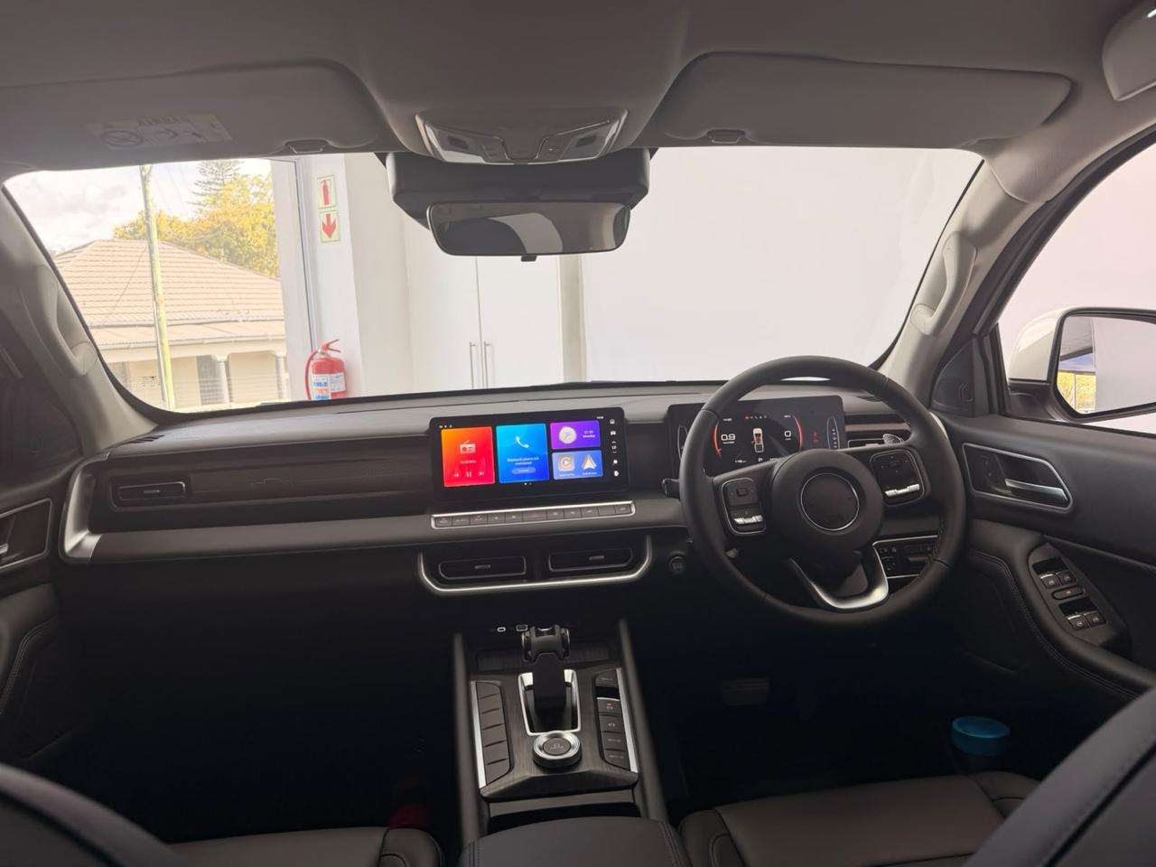 2026 GWM P300 D-Cab 2.4TD LS 4X2 AT - Image 7