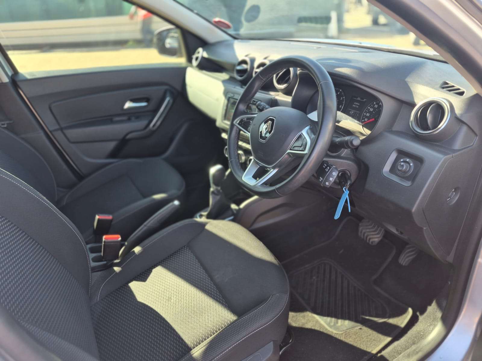 2018 Renault DUSTER DUSTER 1.5 dCI DYNAMIQUE EDC - Image 11