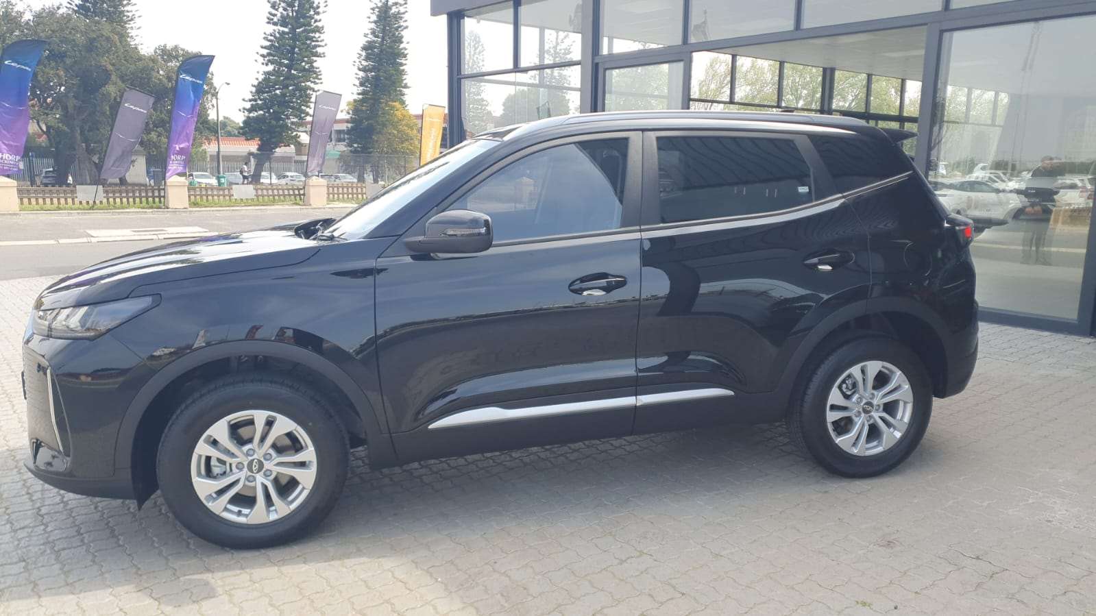 2026 Chery Tiggo Cross LIT CVT - Image 4
