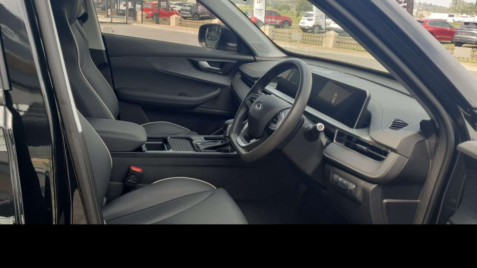 2026 Chery Tiggo Cross LIT CVT - Image 9