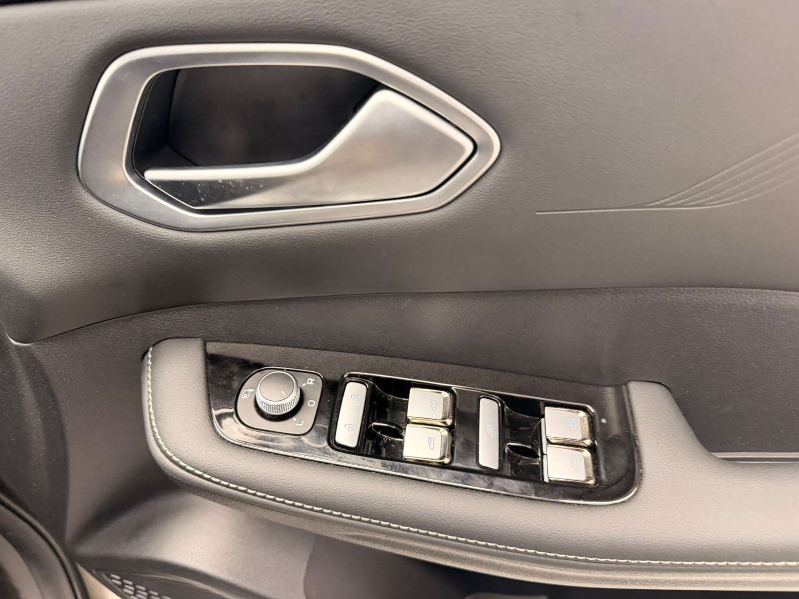 2026 Geely Coolray 1.5T Nova 4x2 A/T - Image 11