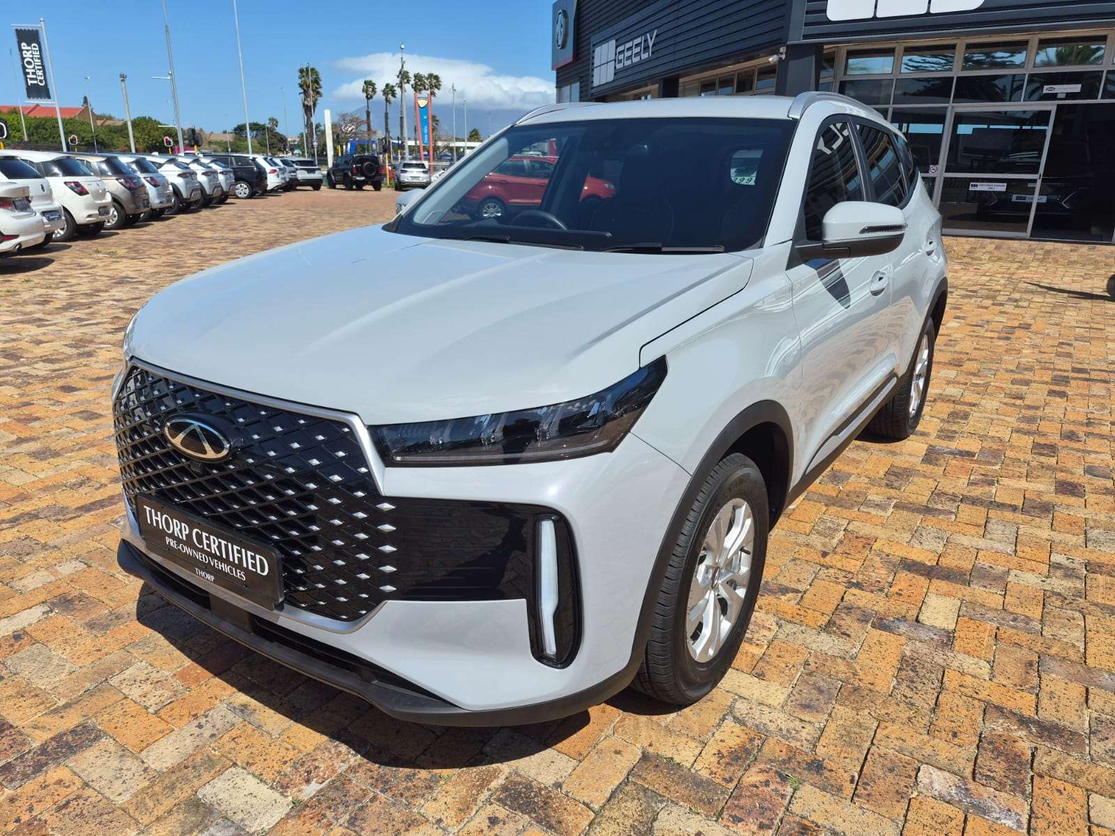 2026 Chery Tiggo Cross LIT CVT - Image 2