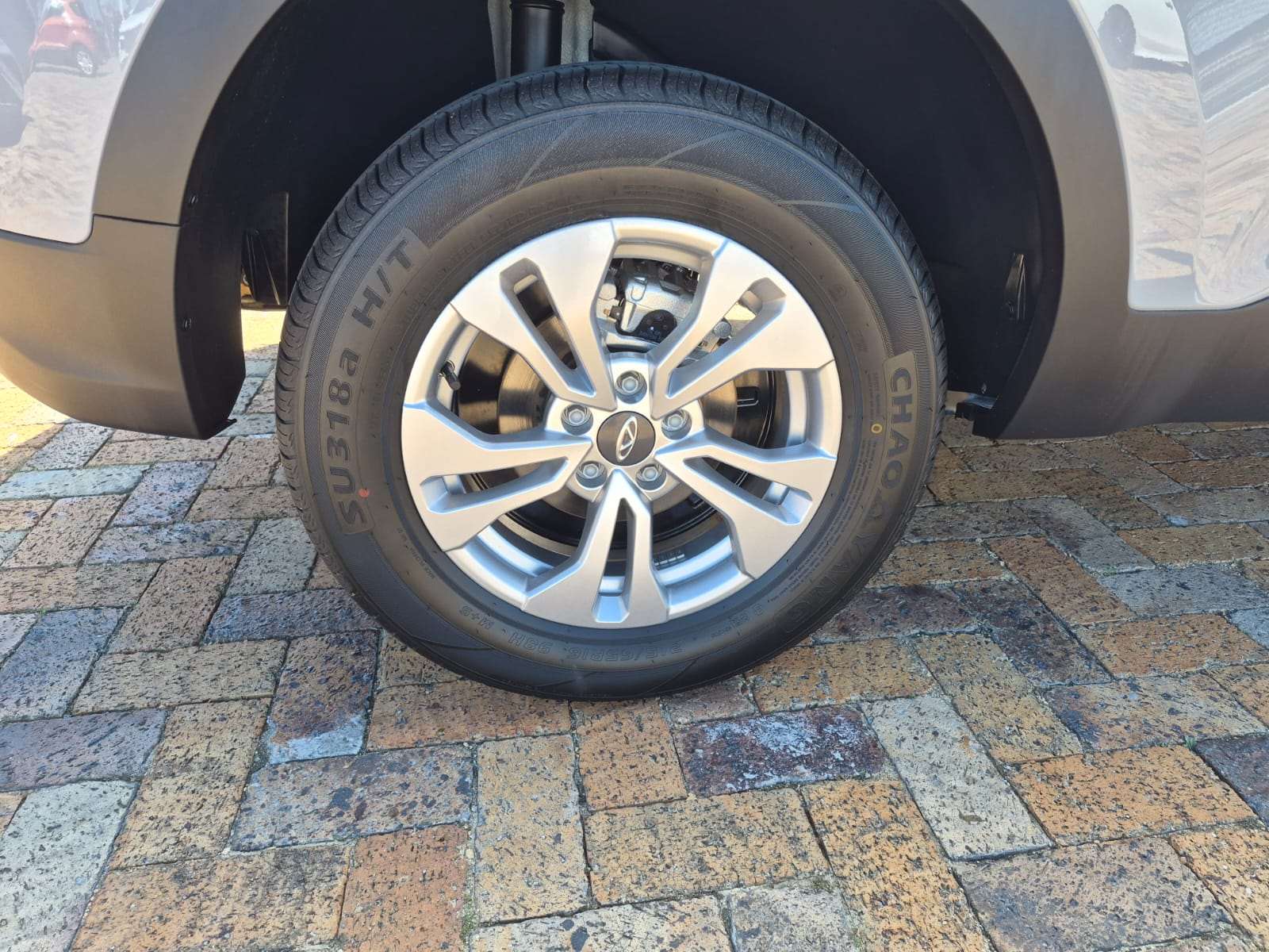 2026 Chery Tiggo Cross LIT CVT - Image 10