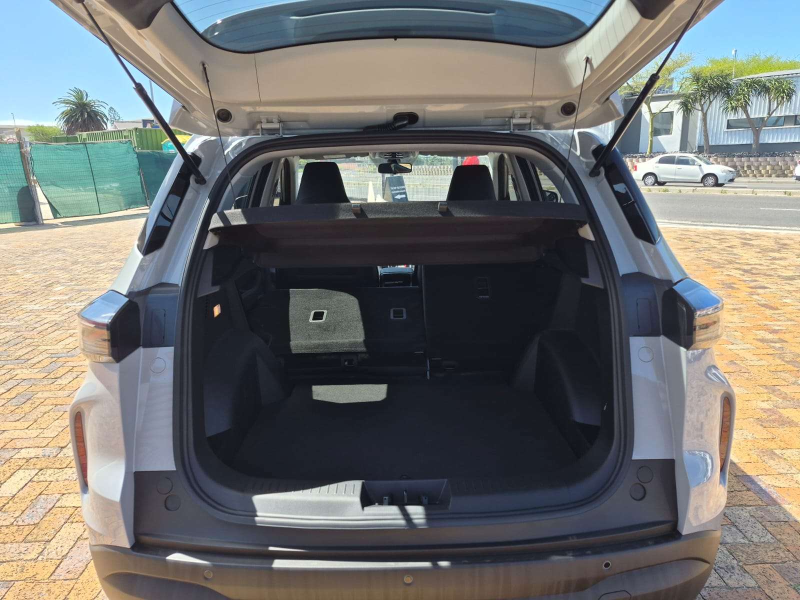 2026 Chery Tiggo Cross LIT CVT - Image 9
