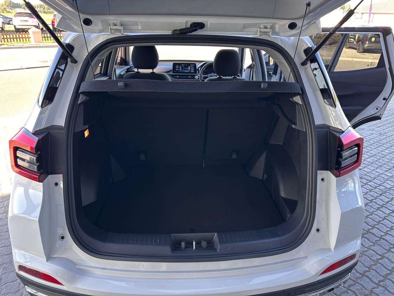 2024 Chery Tiggo 4 Pro 1.5 CVT LiT MY23 - Image 9