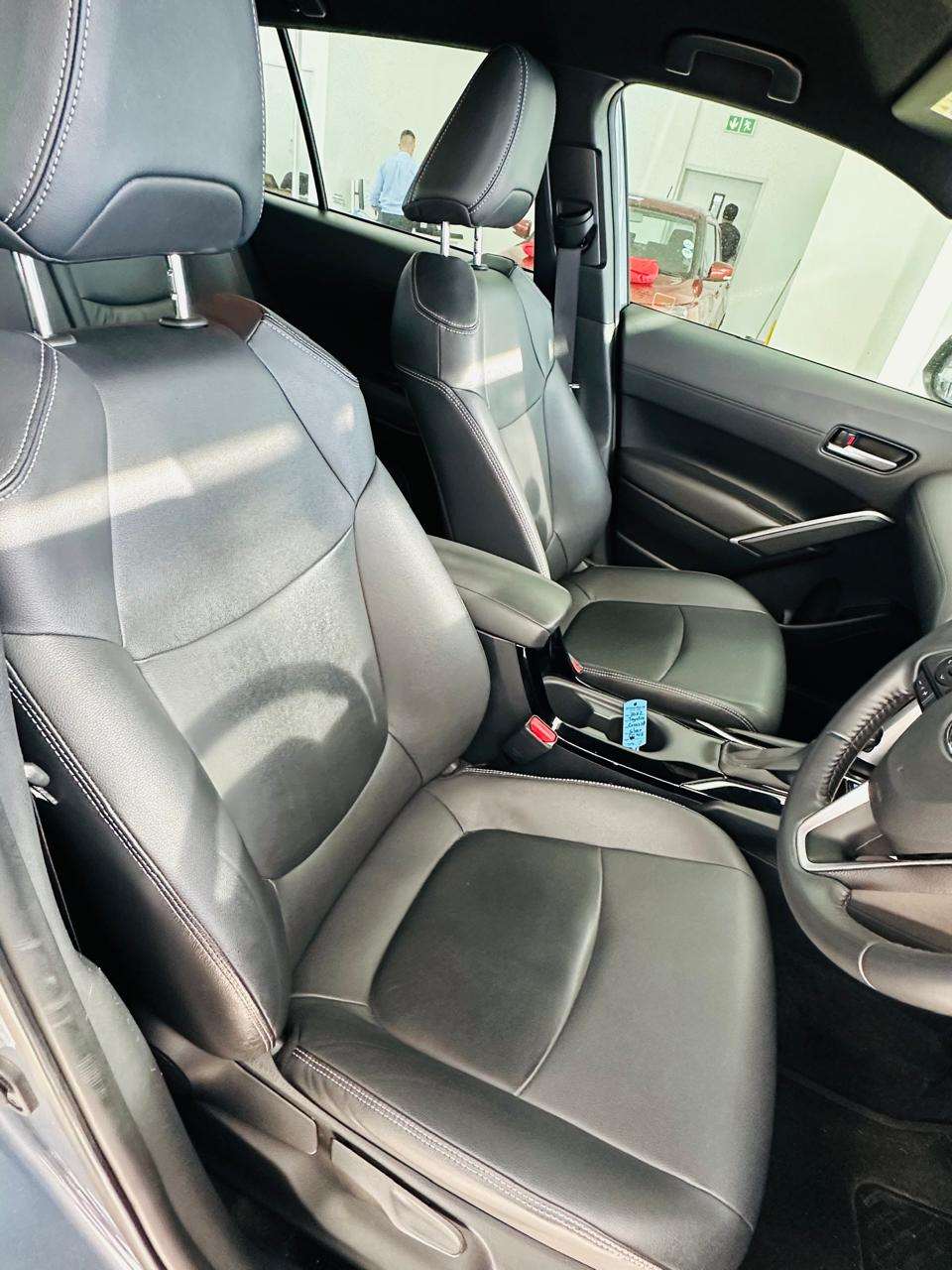 2022 Toyota COROLLA CROSS COROLLA CROSS 1.8 XS HYBRID - Image 12