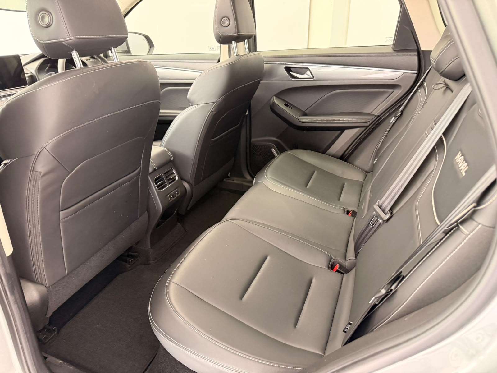 2022 Haval H2/JOLION JOLION 1.5T SUPER LUXURY DCT - Image 12