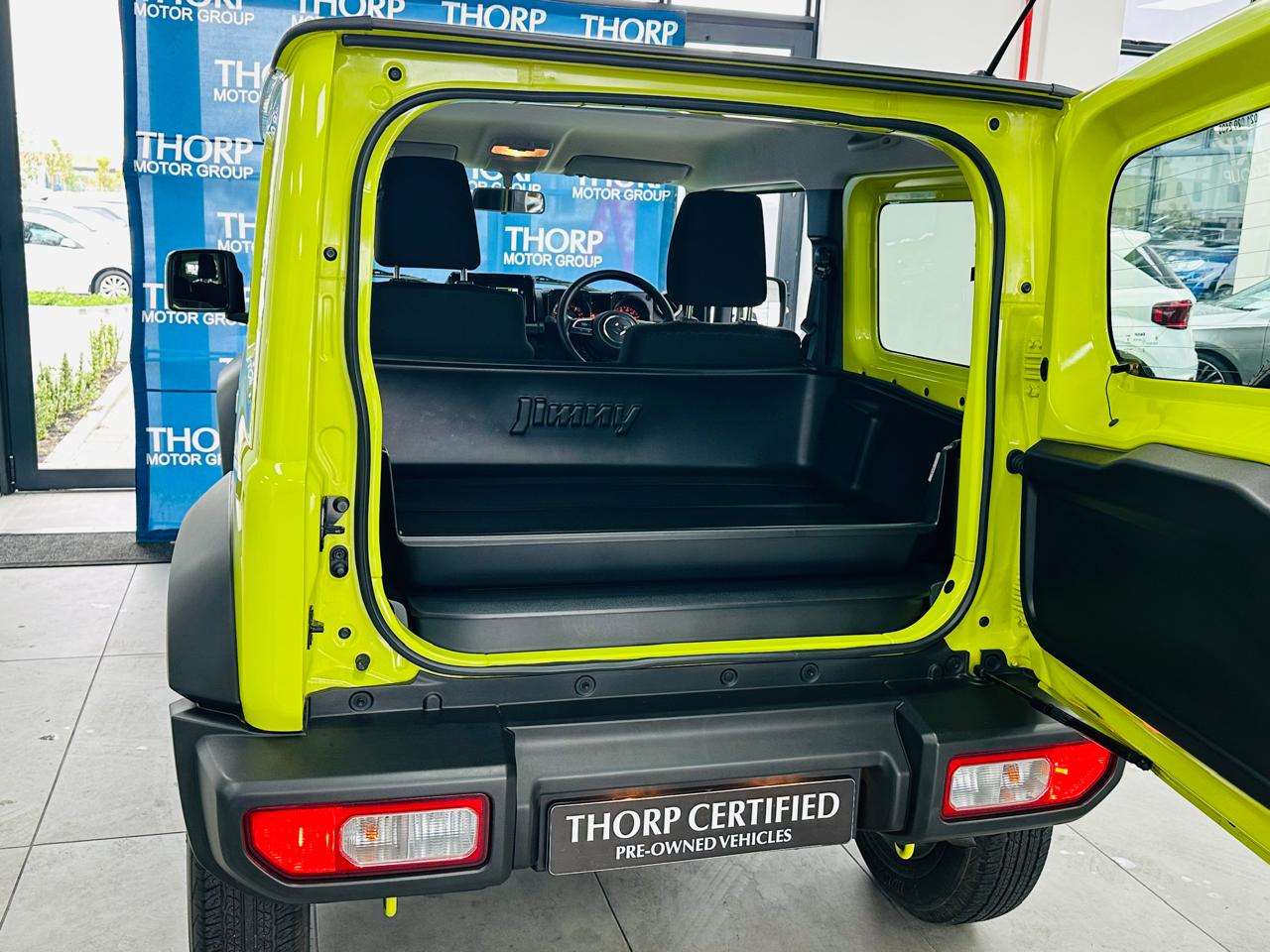 2026 Suzuki Jimny 1.5 GLX MT 3 DR - Image 6