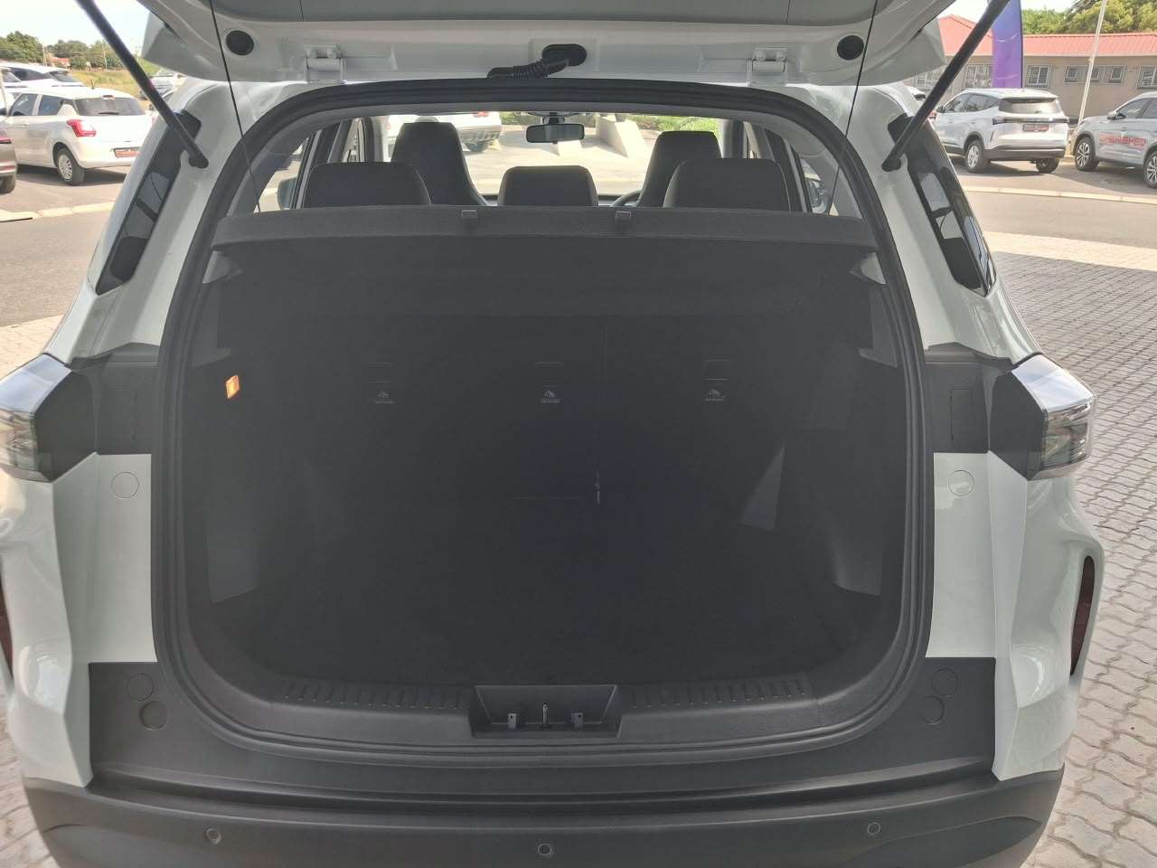 2026 Chery Tiggo Cross LIT CVT - Image 10