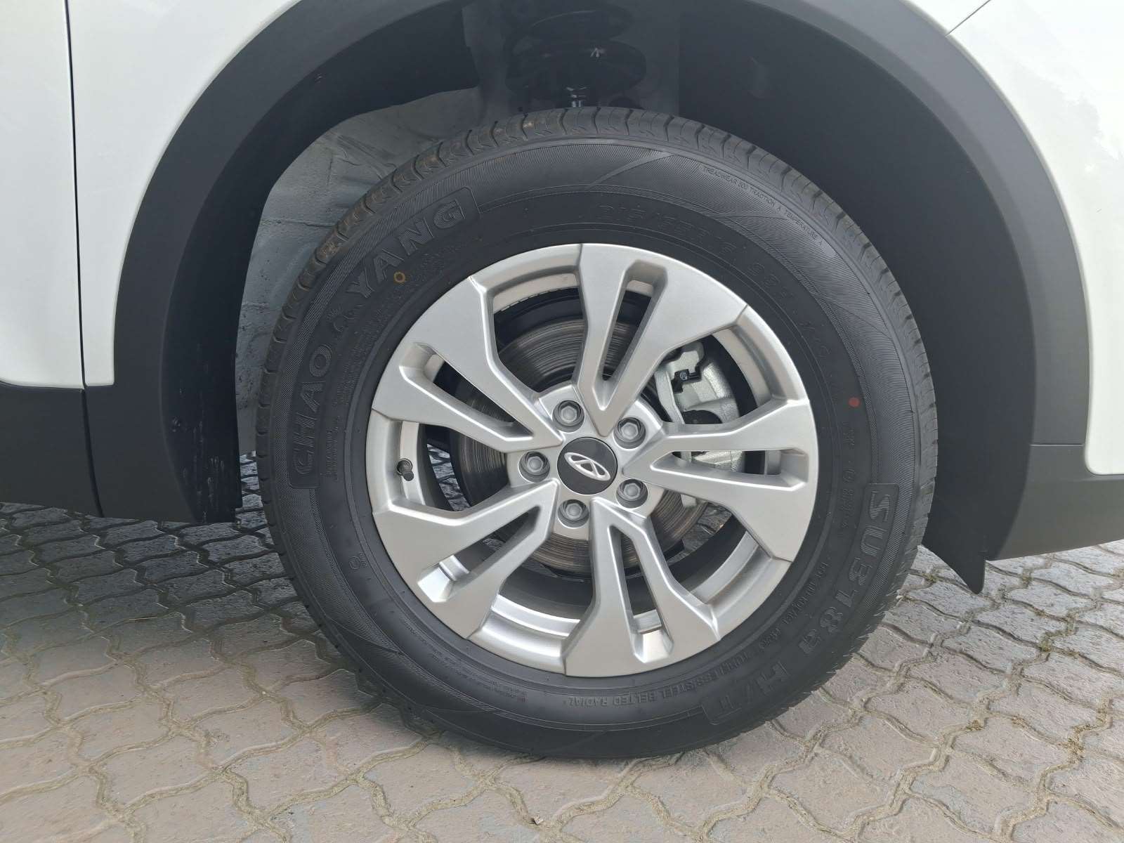 2026 Chery Tiggo Cross LIT CVT - Image 16