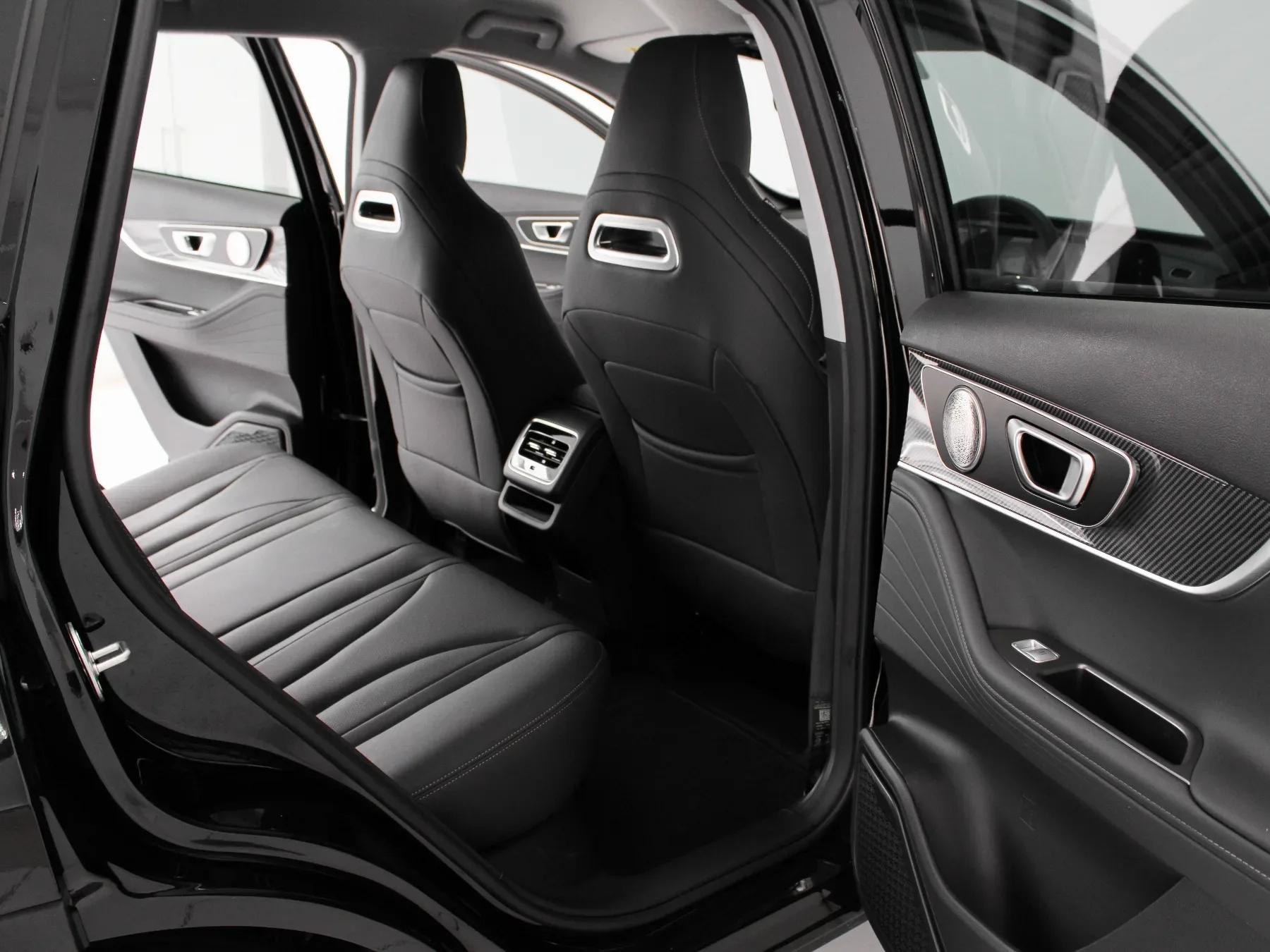 2026 Chery Tiggo 7 Dark Edition - Image 12