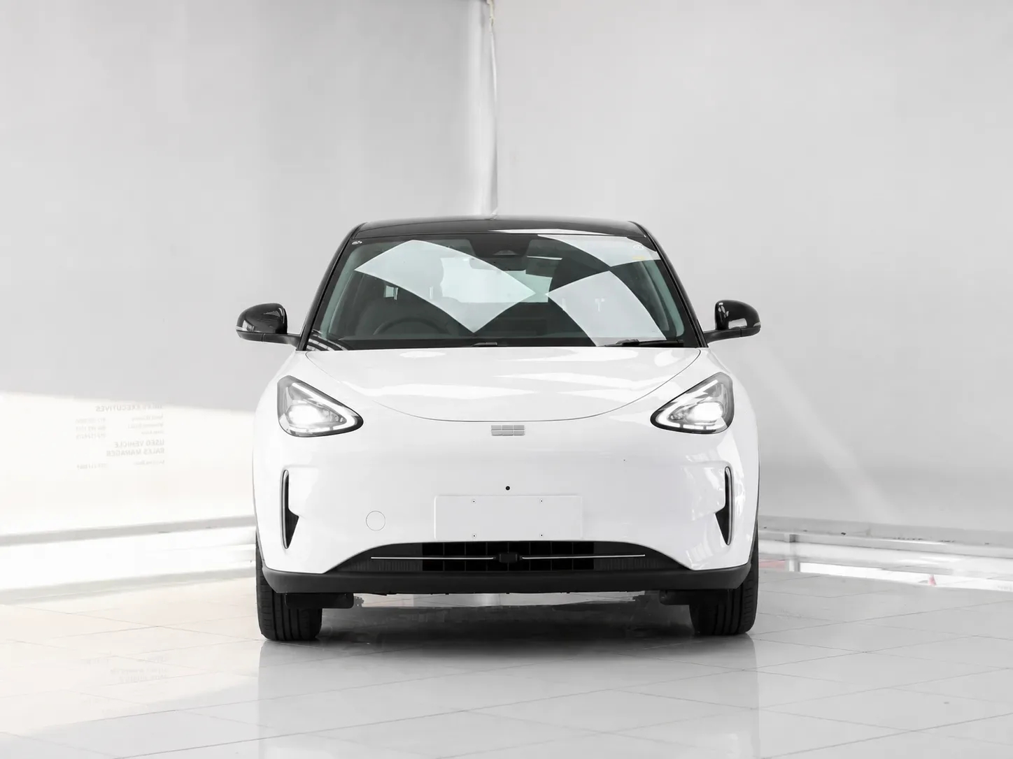 2026 Geely E2 Apex - Image 2