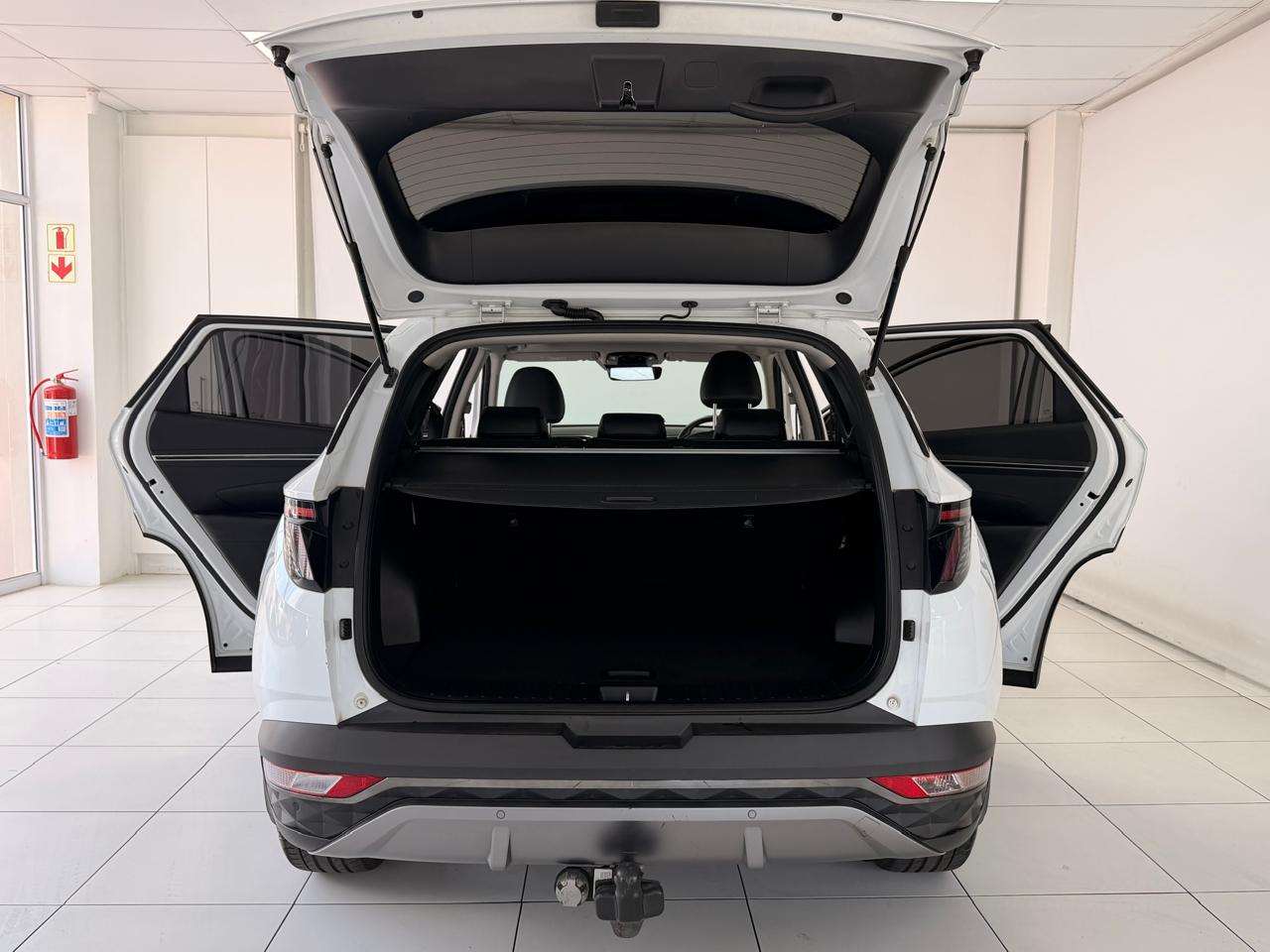 2022 Hyundai TUCSON TUCSON R2.0D ELITE A/T - Image 5