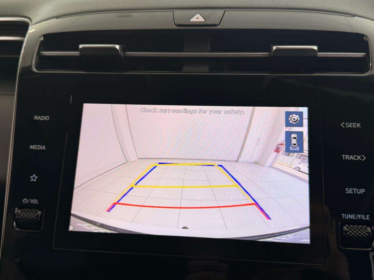 2022 Hyundai TUCSON TUCSON R2.0D ELITE A/T - Image 11