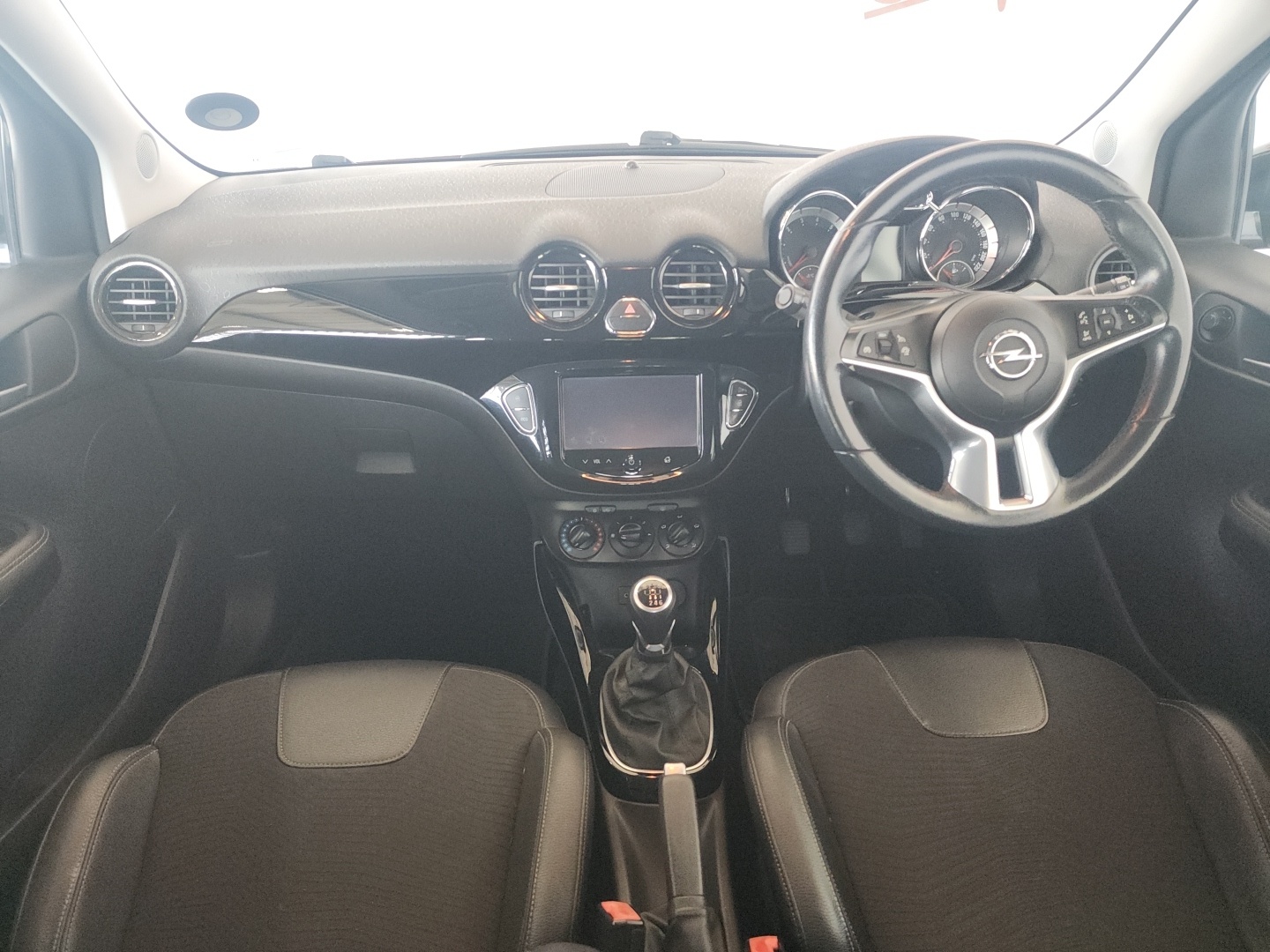 OPEL ADAM Motus Toyota Cape Gate 51704585