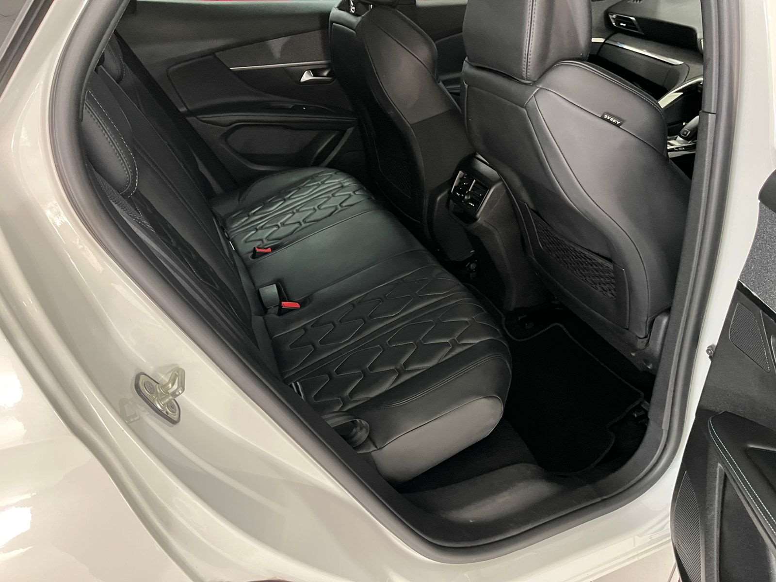 2022 Peugeot 3008 3008 1.6T ALLURE A/T - Image 6