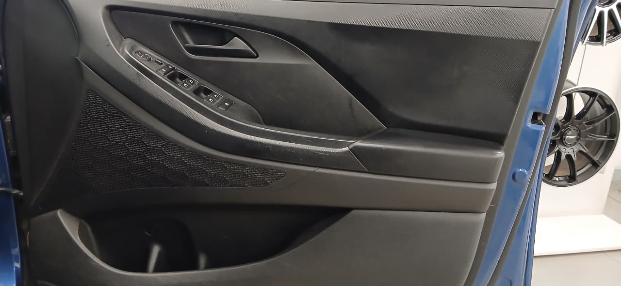 2023 HYUNDAI CRETA 1.5 PREMIUM MT MY22 thumbnail 12