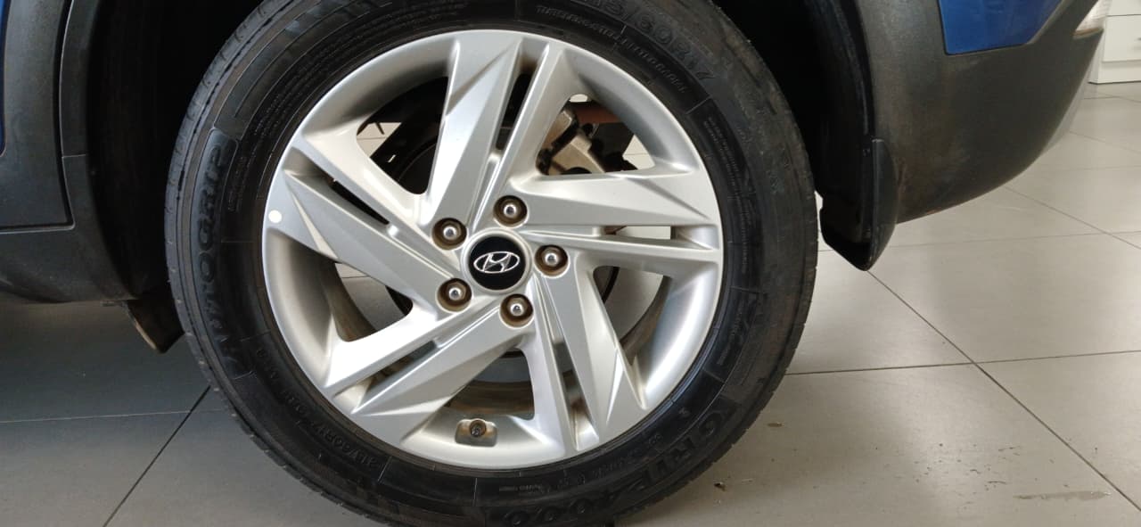 2023 HYUNDAI CRETA 1.5 PREMIUM MT MY22 thumbnail 5