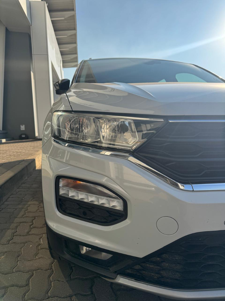 2021 VOLKSWAGEN T-ROC 2.0TSI 140kW 4Motion Design — photo 8