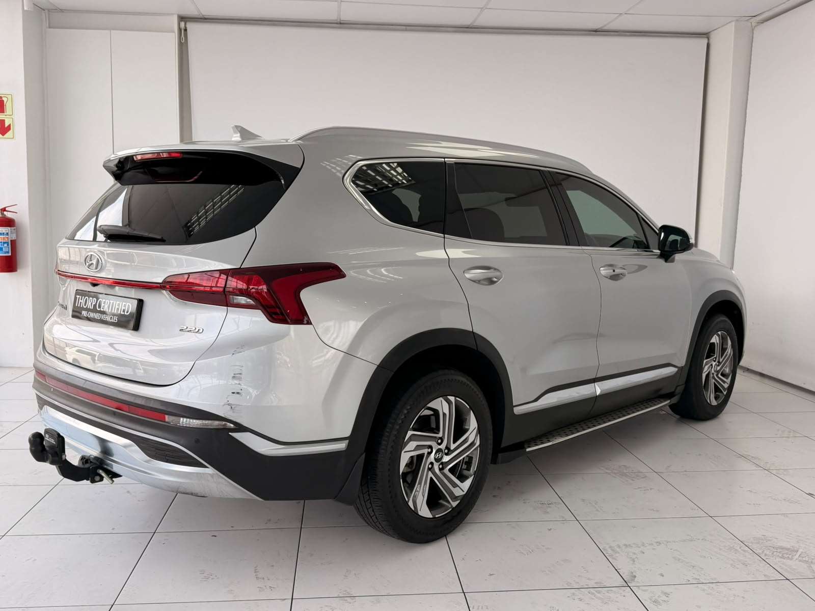 2023 Hyundai Santa-Fe SANTA-FE R2.2 EXECUTIVE DCT (7 SEAT) - Image 4