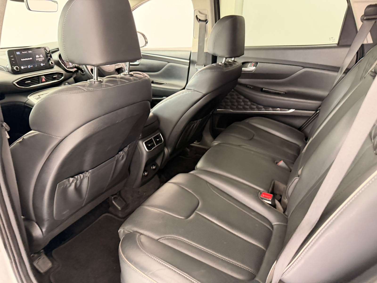 2023 Hyundai Santa-Fe SANTA-FE R2.2 EXECUTIVE DCT (7 SEAT) - Image 11